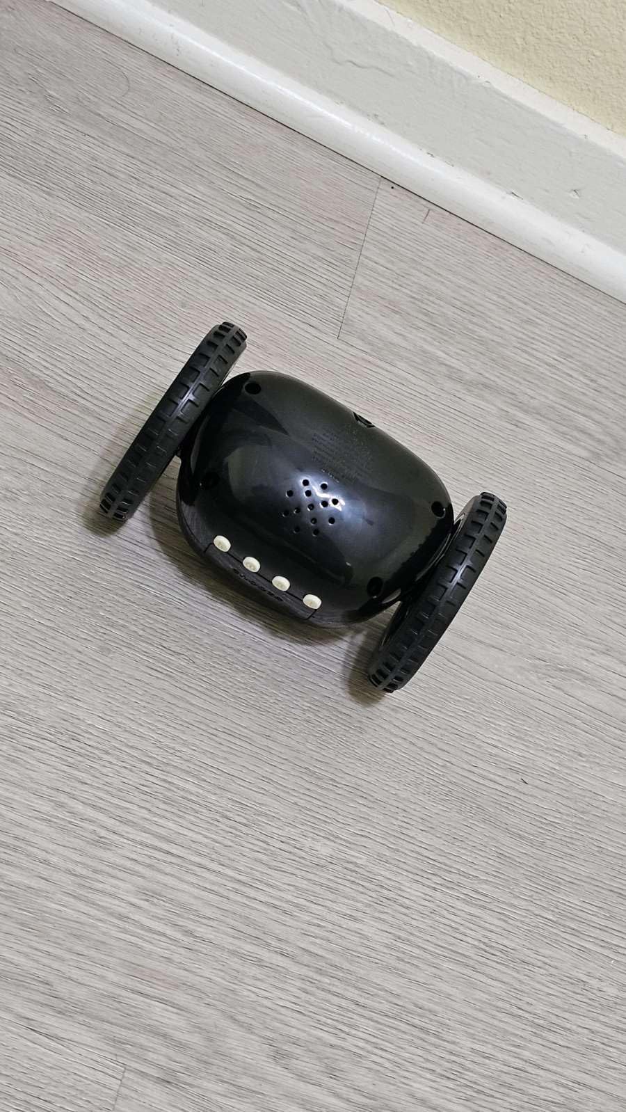 Clocky Alarm Clock on Wheels - Loud Rolling Alarm Clock for Heavy Sleepers | Runaway Clock That Jumps & Runs to Wake You Up | Funny Unique Gift for Adults, Teens & Kids Bedrooms, Blue customer photo 2