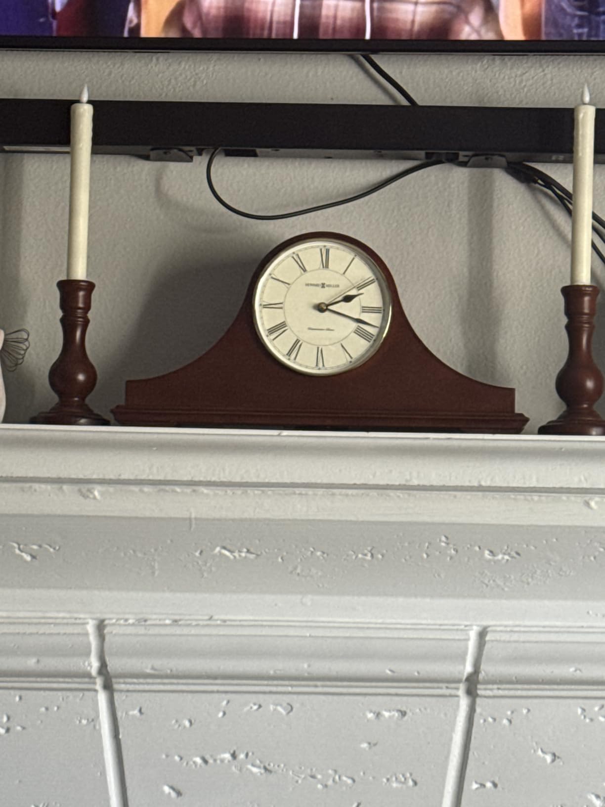 Howard Miller Christopher Mantel Clock - Hardwood Table Clock, Quartz Movement, Westminster Chime, Brass Bezel, Roman Numerals, Battery Powered customer photo 1