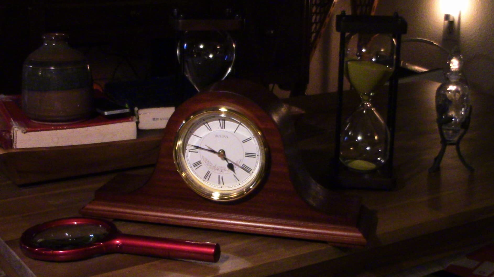 Bulova B1929 Annette I Chiming Mantel Clock - Mahogany Finish - Westminster Melody on the Hour customer photo 2