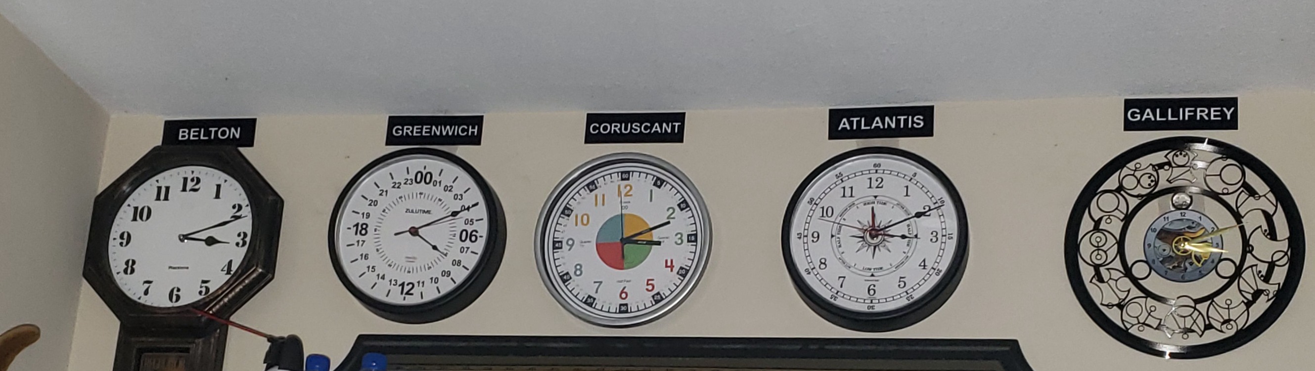 Atlantic Time & Tide Clock customer photo 1