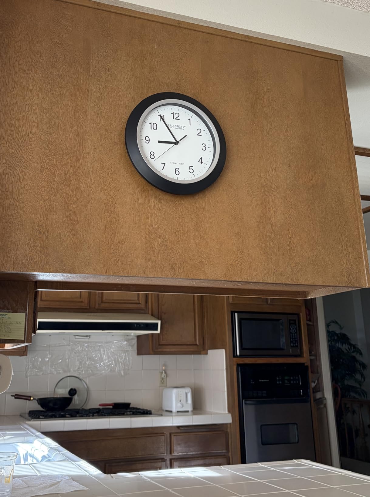 La Crosse Technology WT-3129B 12 Inch Atomic Analog Wall Clock, Black customer photo 1