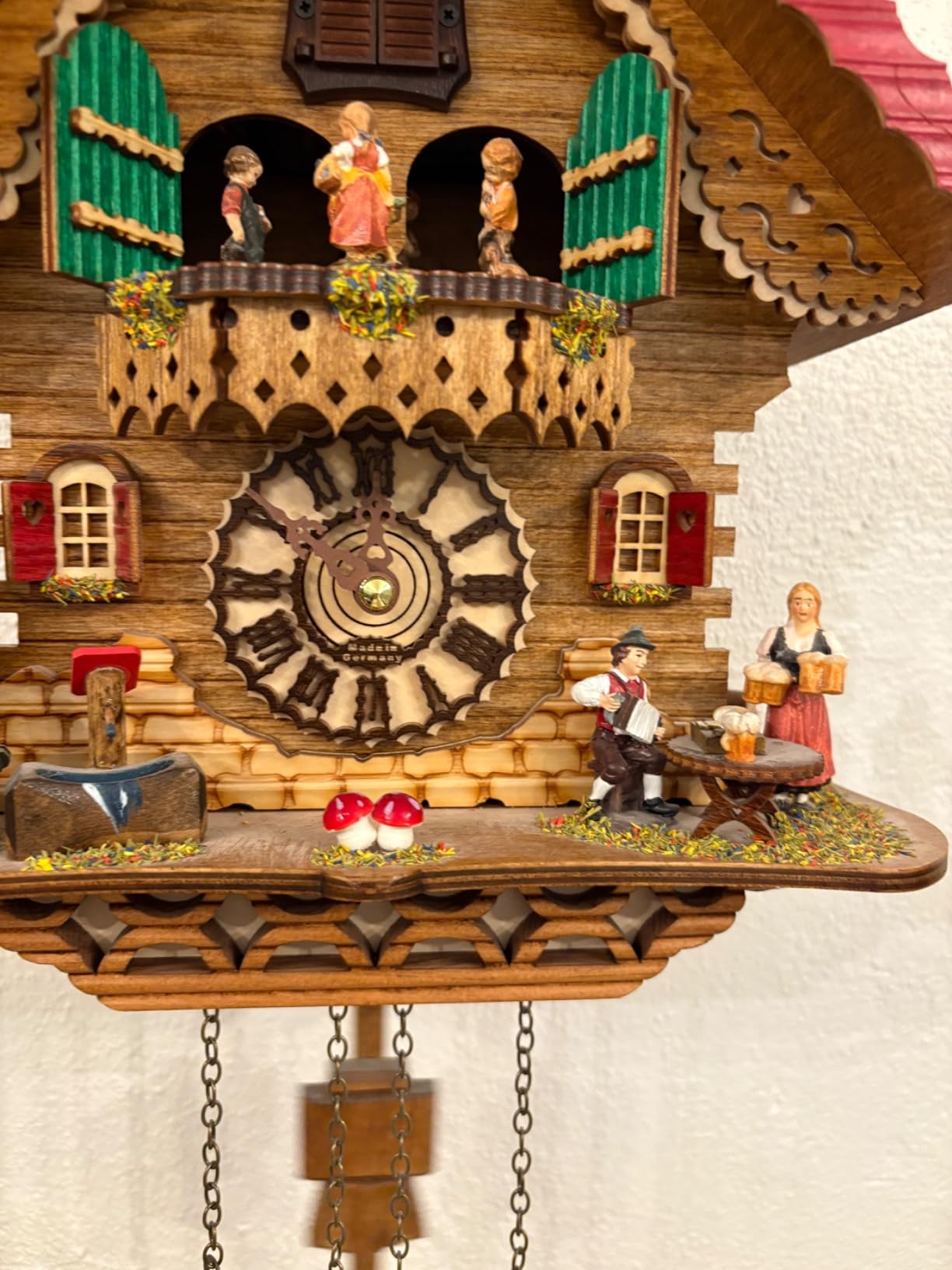Trenkle Quartz Cuckoo Clock Black Forest House with Music, Turning Dancers TU 474 QMT HZZG customer photo 2