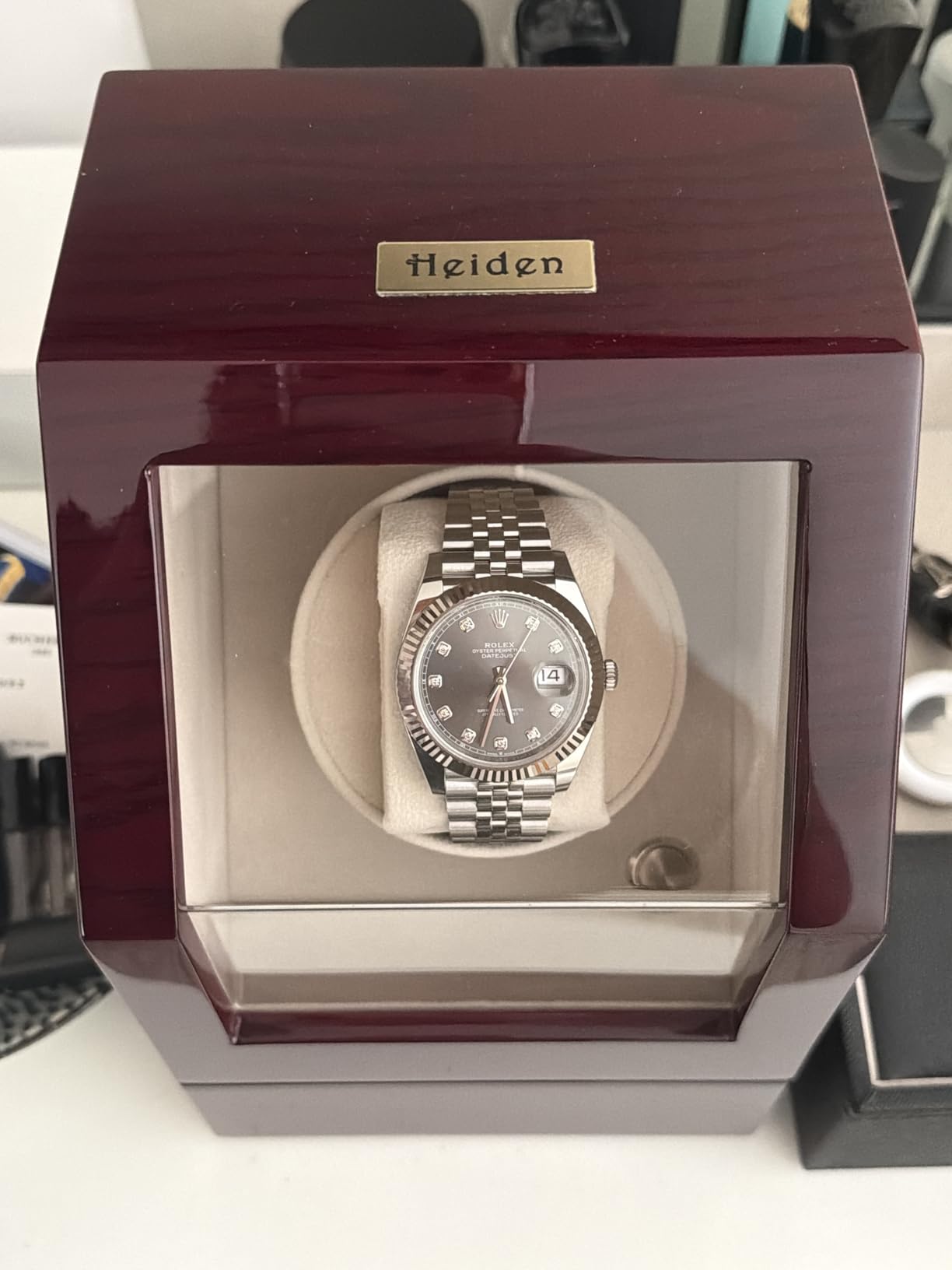 Watch Winder Single Watch Winders - Japanese Motor - AC Adapter Included - Can Run on Batteries - 12 Multiple Settings - Zero Magnetization Automatic Watch Winder for Rolex customer photo 1
