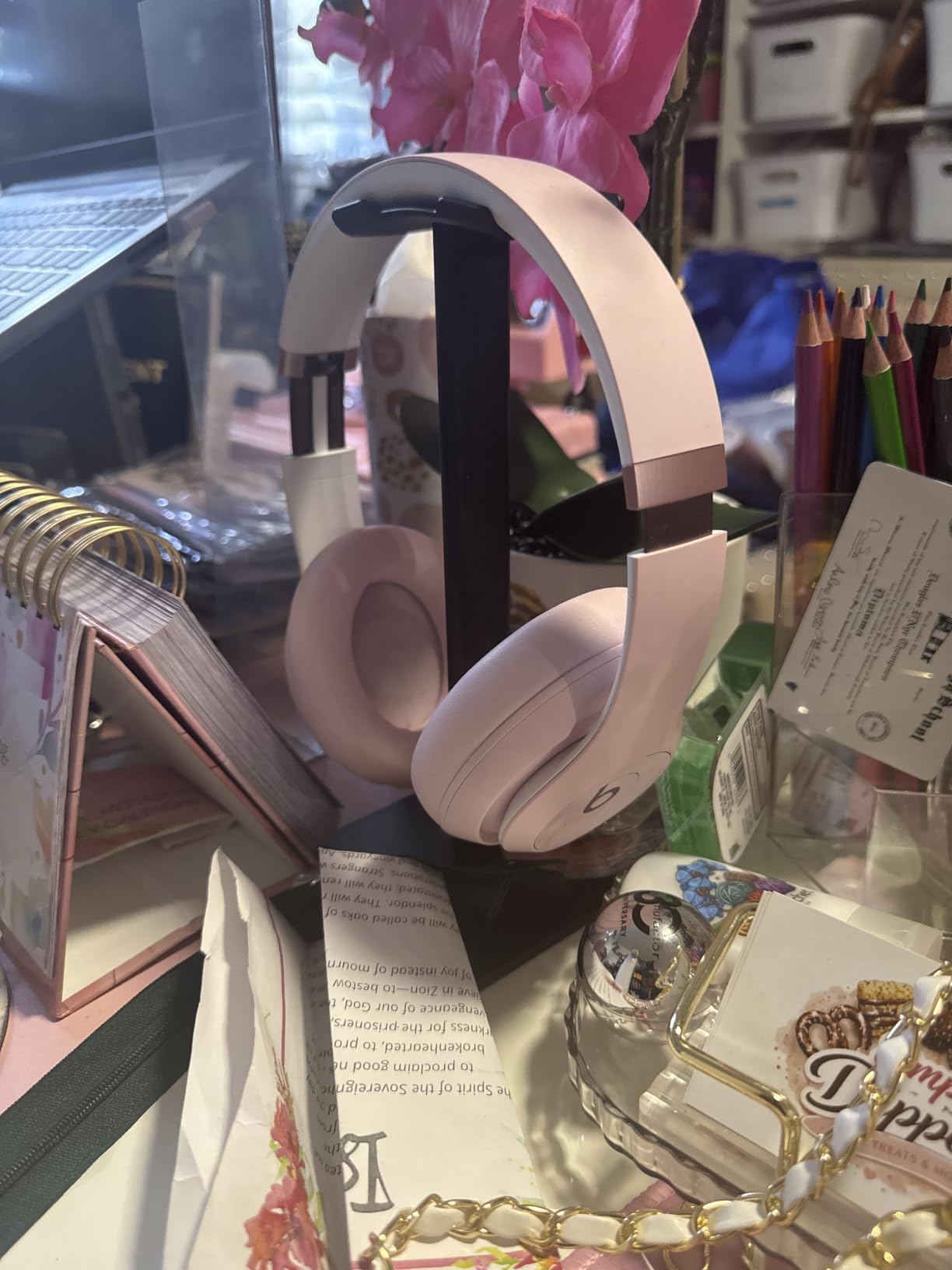 New Bee Headphone Stand Headset Holder Earphone Stand customer photo 1