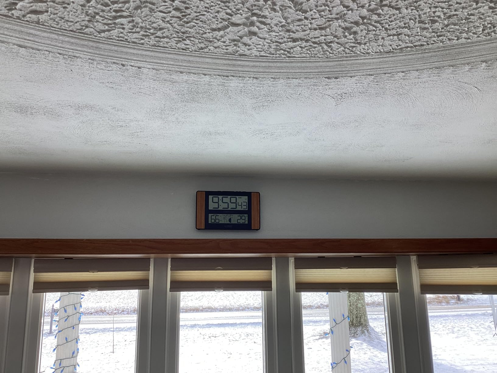 La Crosse Technology Atomic Digital Clock with Outdoor Temperature, Wood Oak, 0 customer photo 2