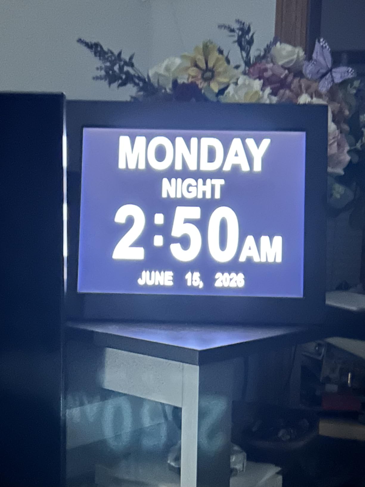 New 2026 Dementia Clock Large Digital Clock for Seniors, Large Display with Custom Alarms, Calendar Clock with Day & Date for Elderly, Clear Numbers Alzheimer Digital Clock Black customer photo 1
