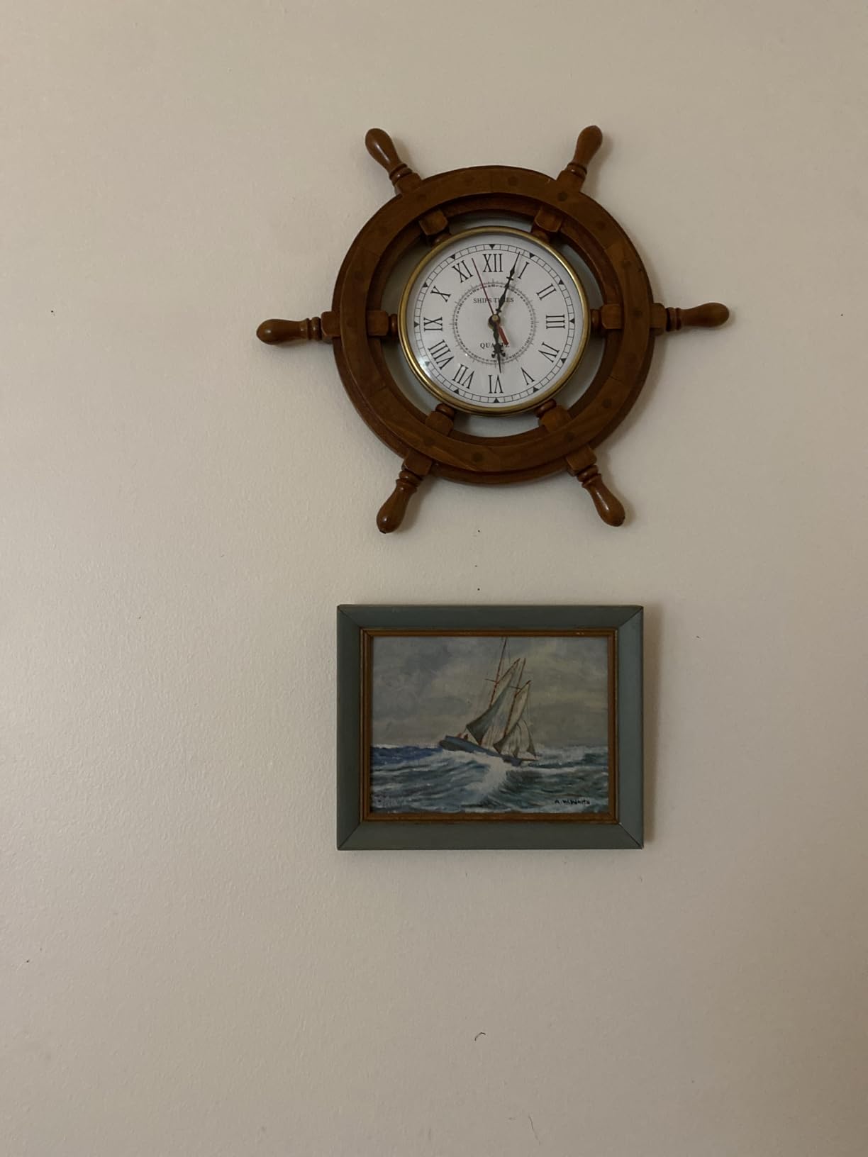 Nagina International Nautical Handcrafted Wooden Premium Wall Decor Wooden Clock Ship Wheels | Pirate's Accent | Maritime Decorative Timekeeper (16 Inches, Clock Size - 8 Inches) customer photo 1