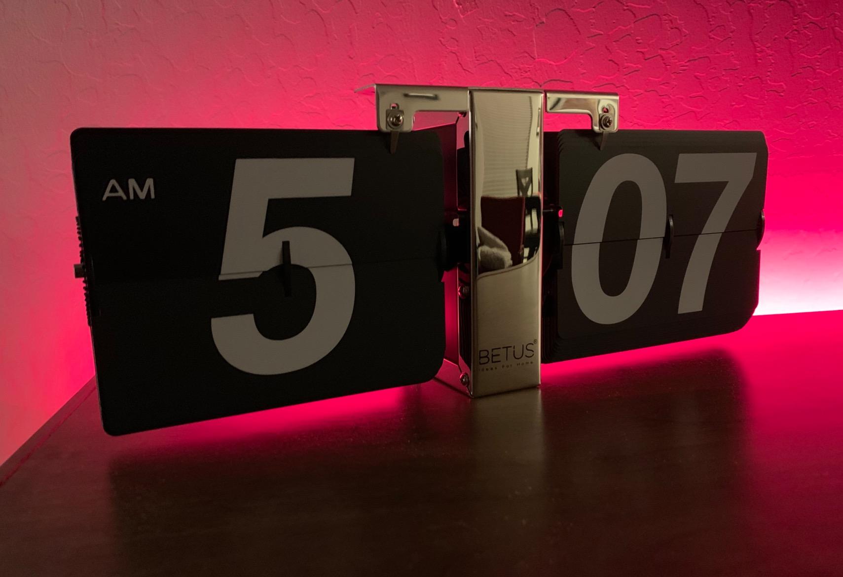 Betus Retro Style Flip Desk Shelf Clock - Classic Mechanical-Digital Display Battery Powered - Home & Office Decor 14 x 5.5 x 3.5 Inches customer photo 1