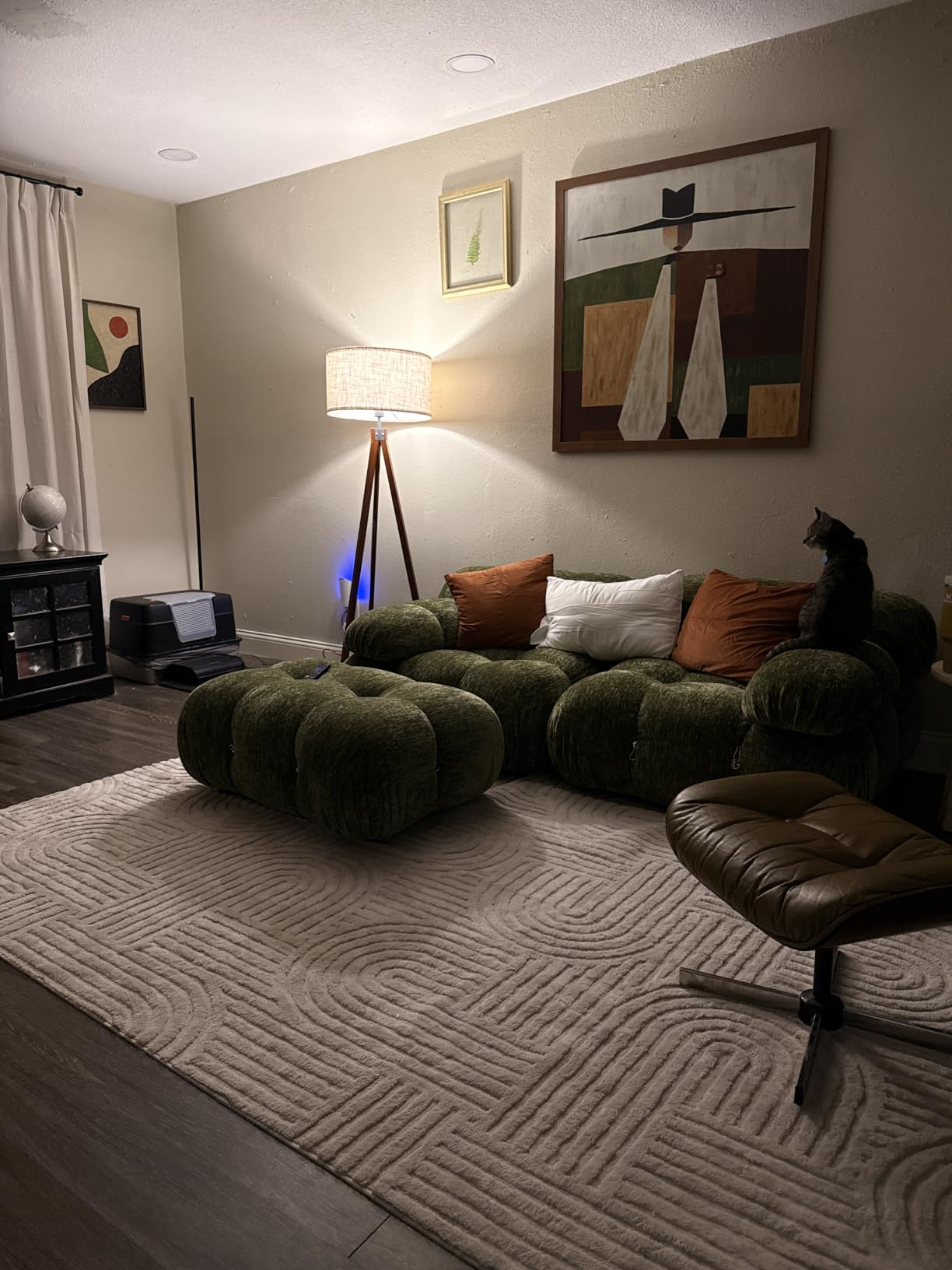 LEPOWER Tripod Floor Lamp Mid Century Modern Standing Lamps for Living Room | Light-Diffusing Linen Shade, Premium Rubberwood Tripod with E26 Base, Adding Warmth to Bedroom, Office & Study Corner Brown customer photo 2