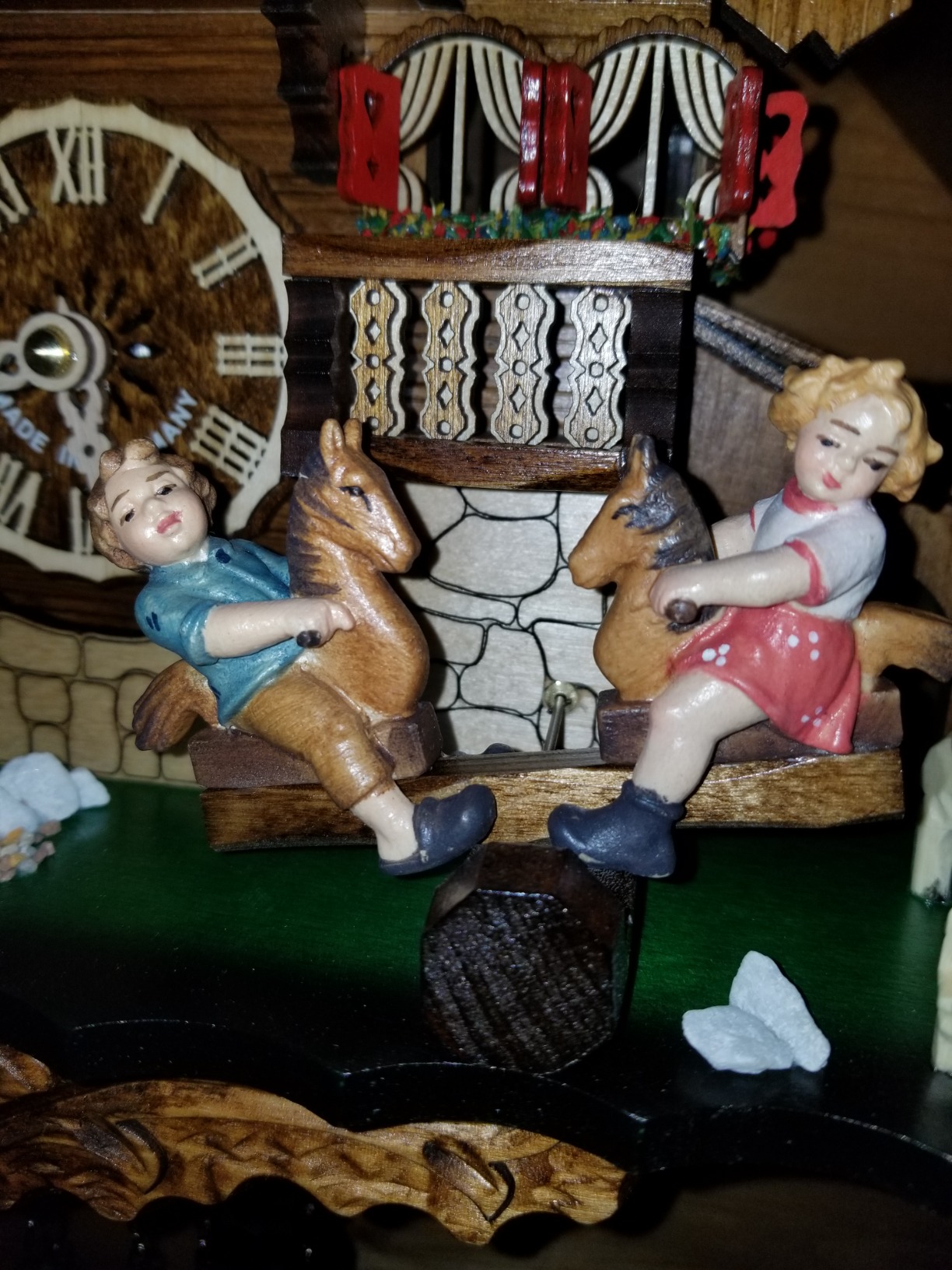Cuckoo-Palace Large German Cuckoo Clock - The Seesaw Mill Chalet with Quartz Movement with Moving Seesaw - Black Forest Clock customer photo 1
