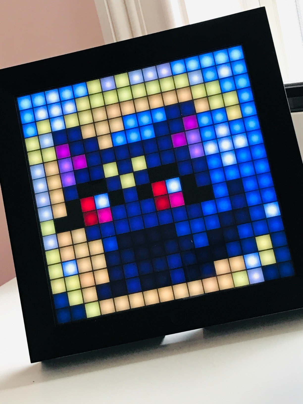 Divoom Pixoo - Pixel Art Digital Picture Frame with 16x16 LED Display APP Control - Cool Animation Frame Wall/Desk Mount for Gaming Room & Bedside Table - Black customer photo 2