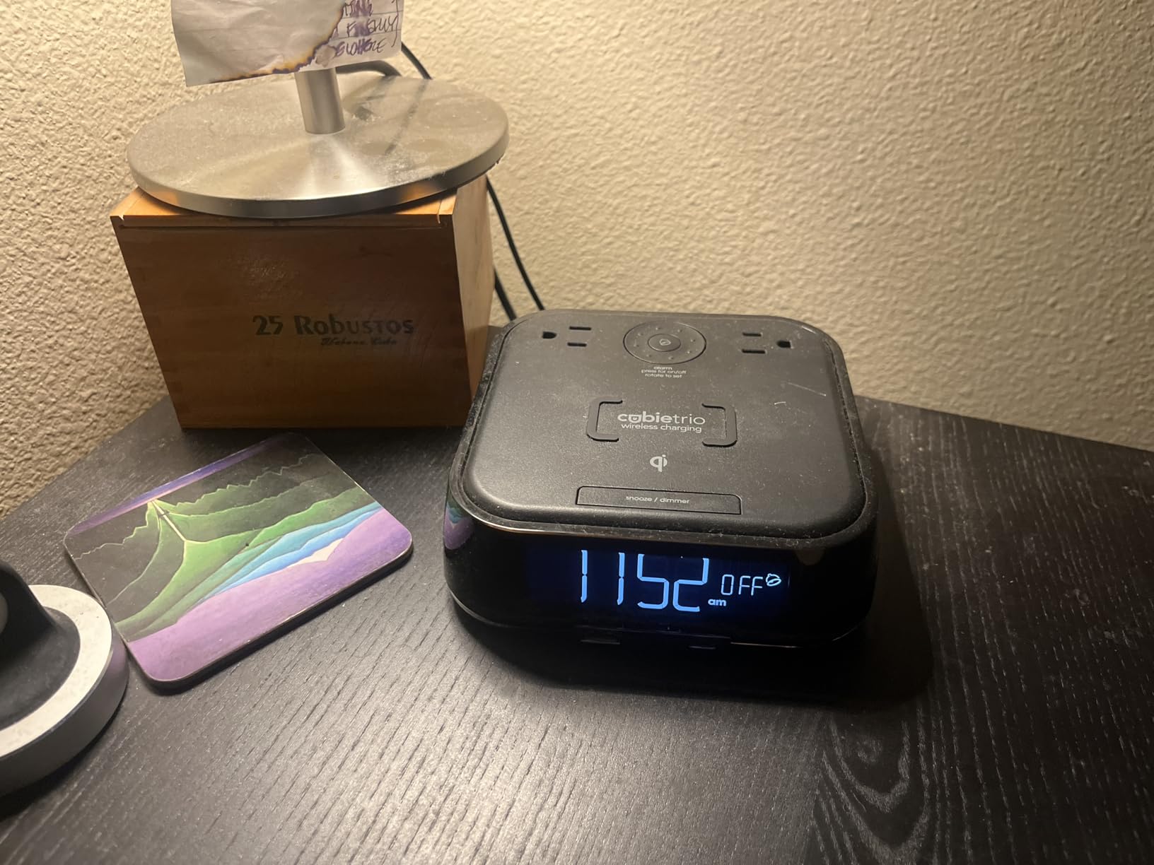 CubieTrio | Magnetic Wireless Charging Alarm Clock with Outlets and USB-C Ports customer photo 2