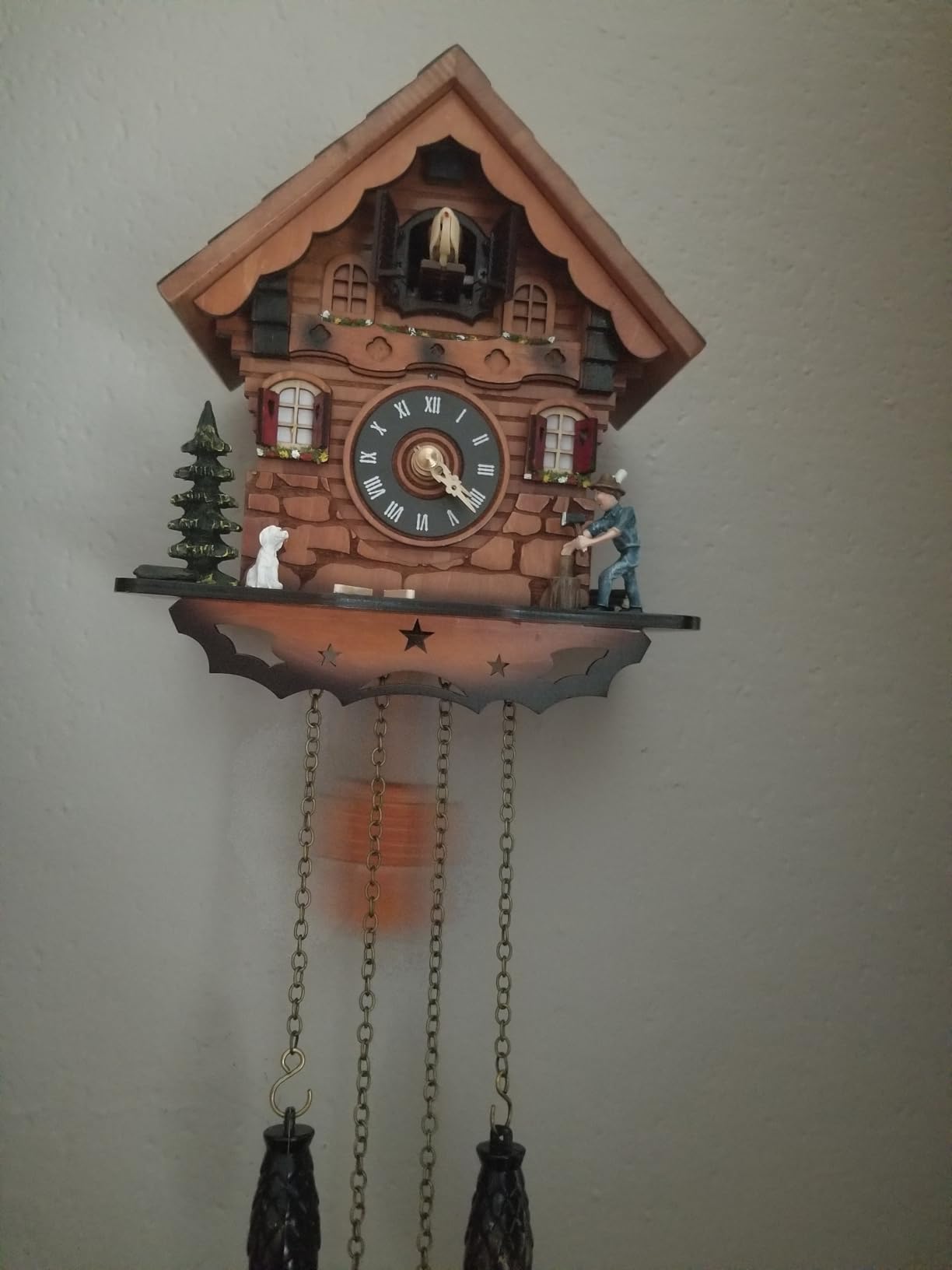 Cuckoo Clock Traditional Black Forest Clock Antique Wooden Pendulum Quartz Wall Clock customer photo 1