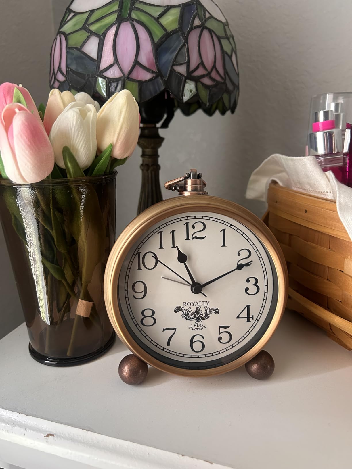 Maxspace Metal Golden Table Clock, Retro Vintage Non-Ticking Small Alarm Clock, Battery Operated Silent Quartz Movement HD Glass Desk Clock (Arabic2) customer photo 1