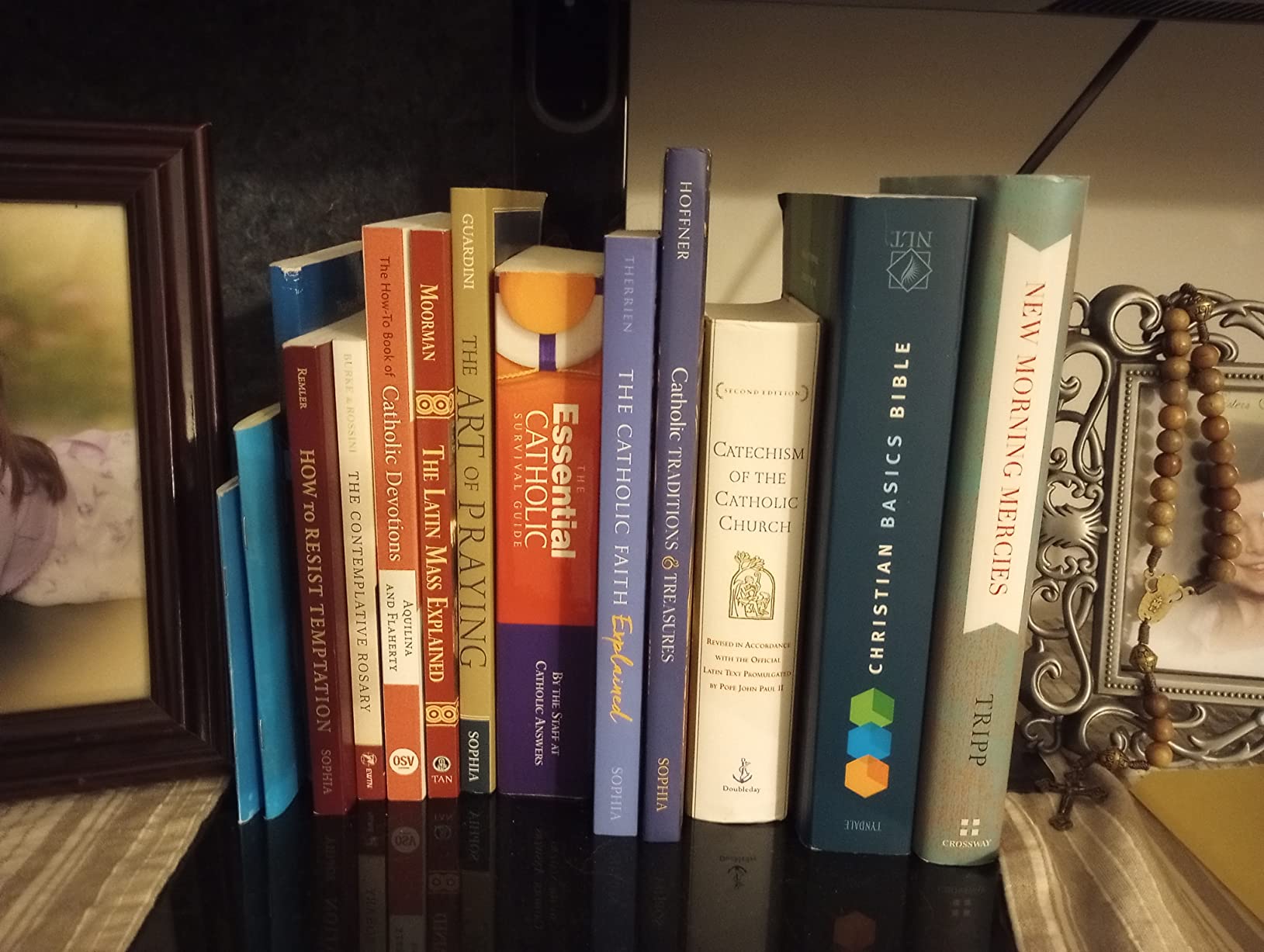 MaxGear 8.5 in Extra Large Heavy Duty Metal Book Ends, Bookends for Shelves customer photo 2