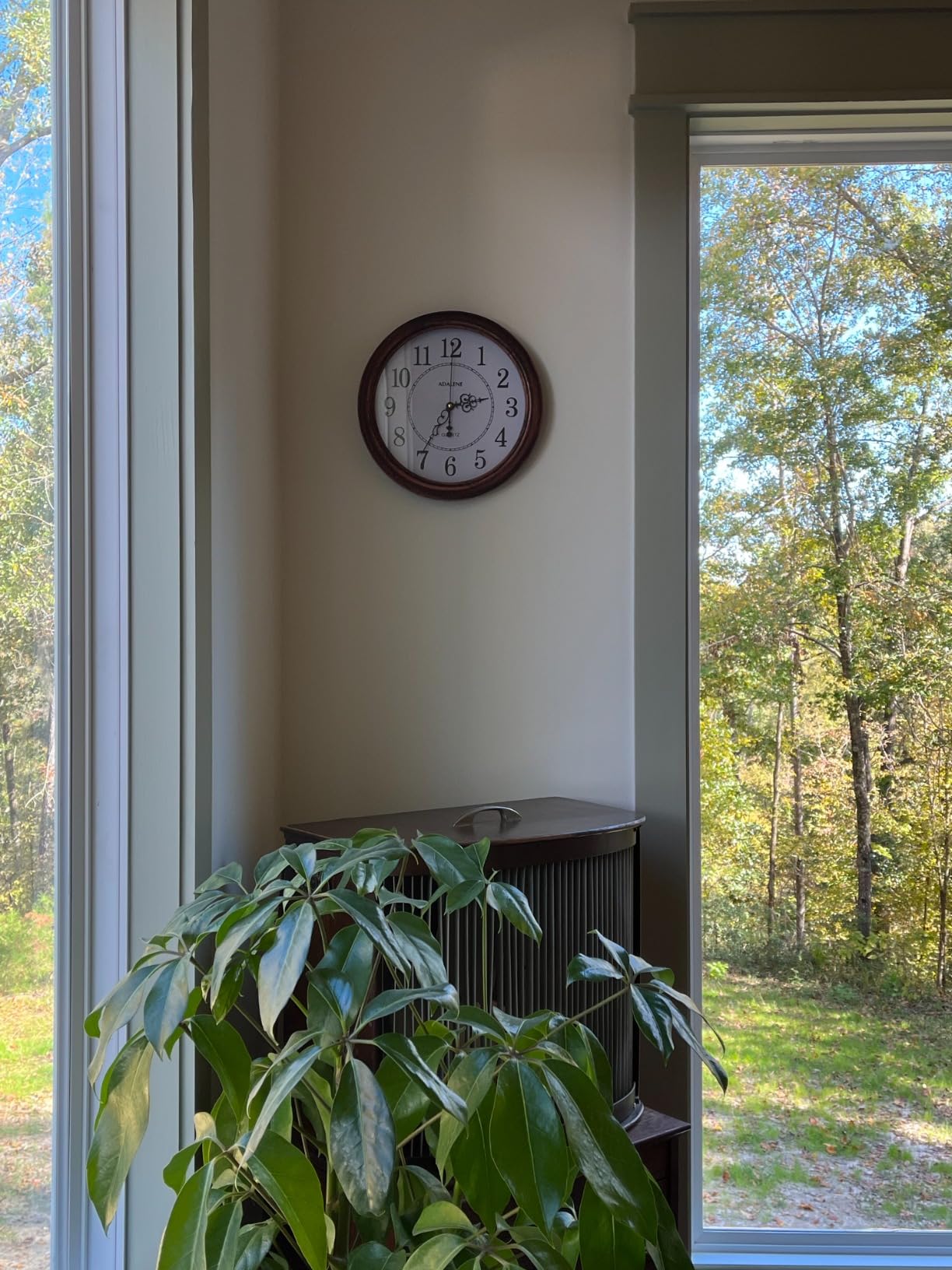 Adalene 13-Inch Decorative Wall Clock Silent Non-Ticking - Vintage Retro Rustic Battery Operated Kitchen Wall Clock - Large Wall Clocks for Living Room Decor, Office, Bathroom customer photo 1
