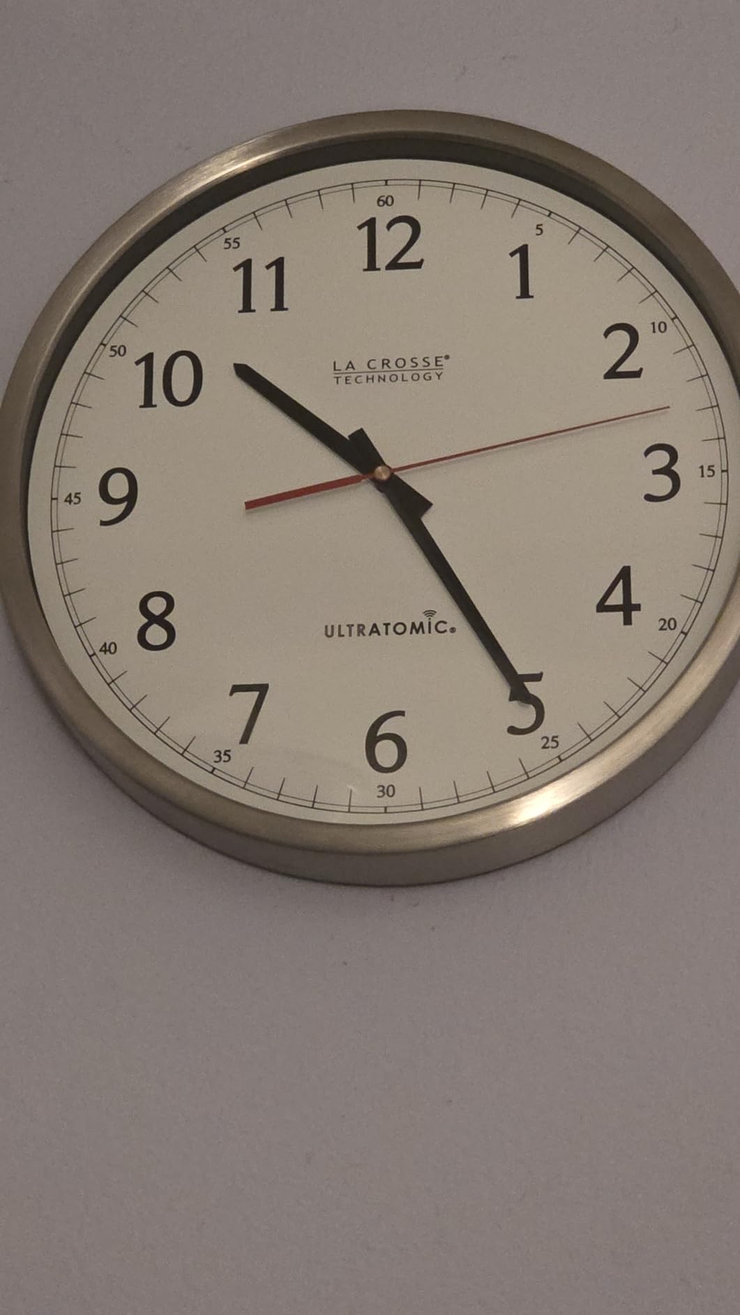 La Crosse Technology 404-1235UA-PL UltrAtomic 14 inch Stainless Steel Wall Clock, Shatterproof Lens, Silver customer photo 1