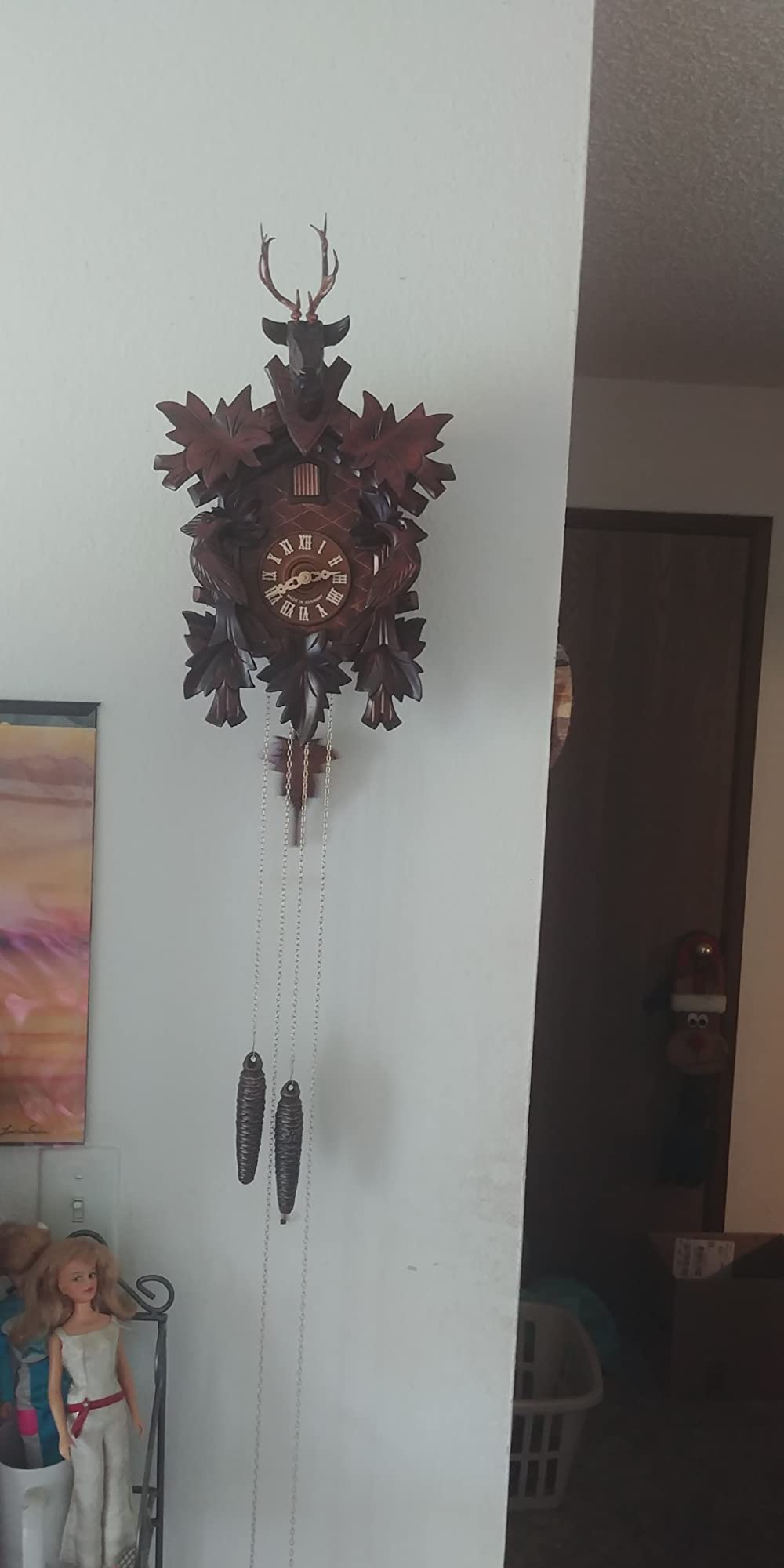 Cuckoo Clock 7 Leaves, 2 Birds, Head of a Deer KA 1613 HK customer photo 1