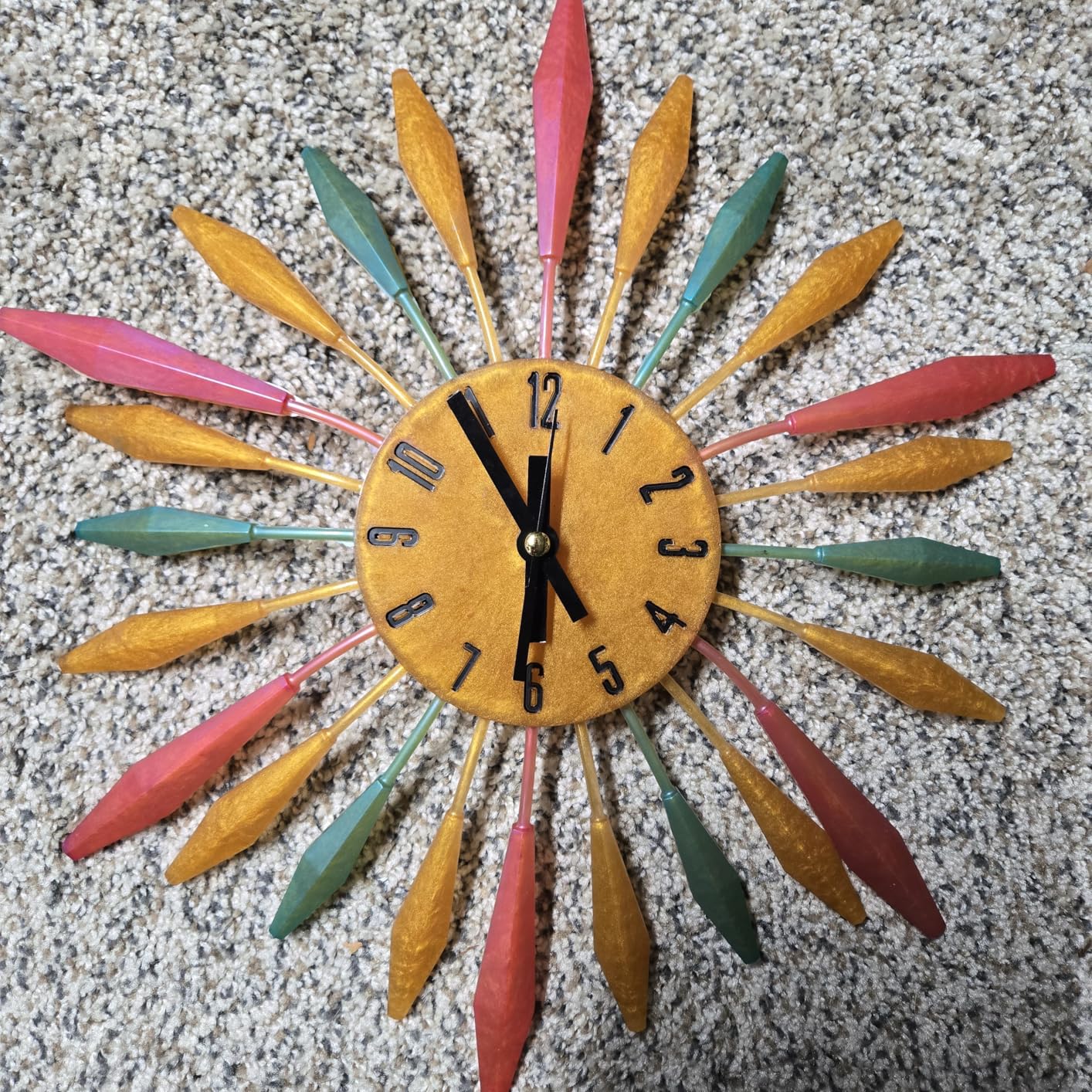 Outus 6 Pack High Torque Silent Quartz Clock Movement Kit, Long Shaft Clock Mechanism Replacement with 8 Pairs of Hands, Hooks Operated DIY Repair Replacement Parts (20 mm/ 0.8 Inch) customer photo 1