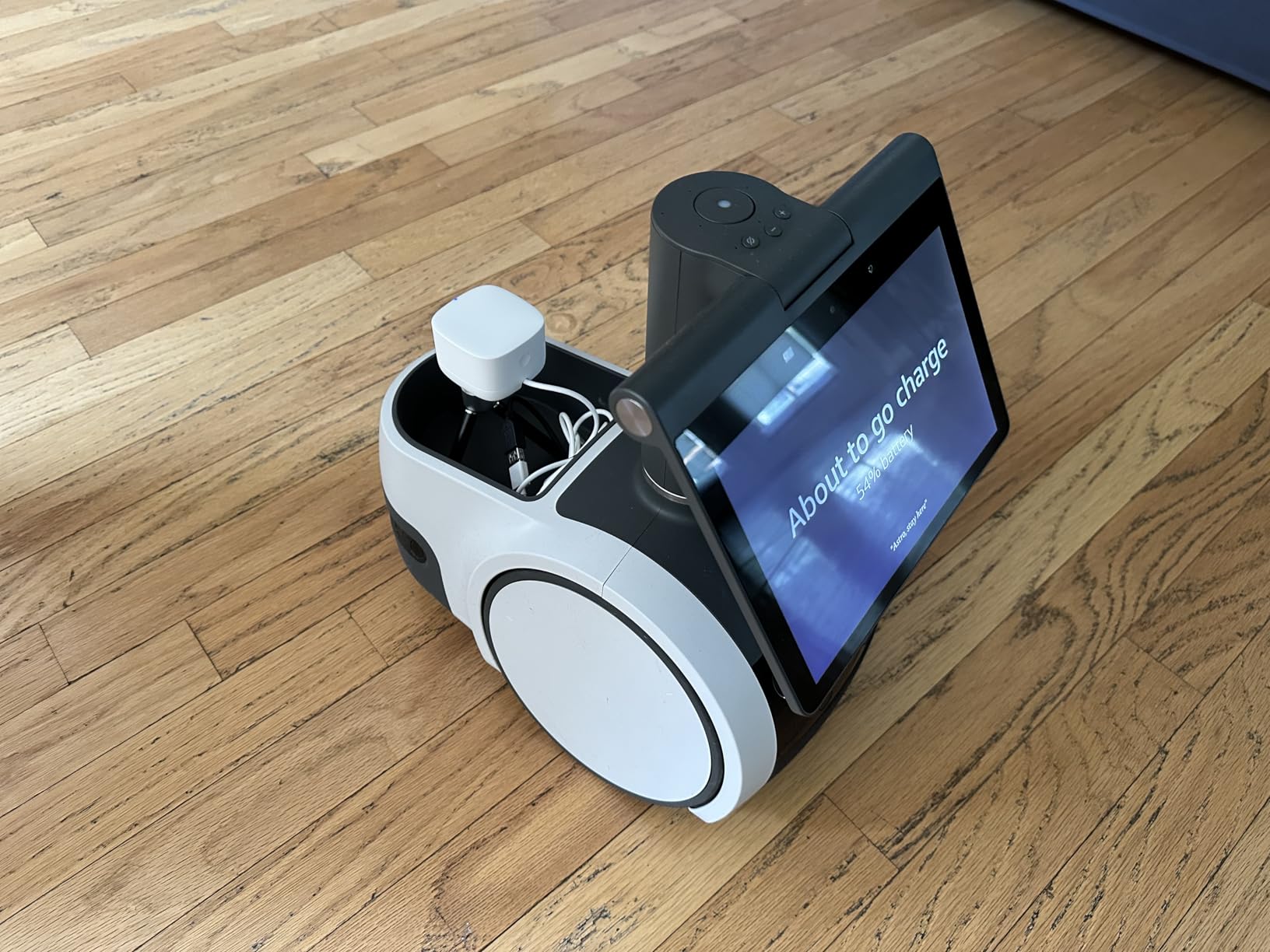 Amazon Smart Air Quality Monitor – Know your air, Works with Alexa customer photo 2