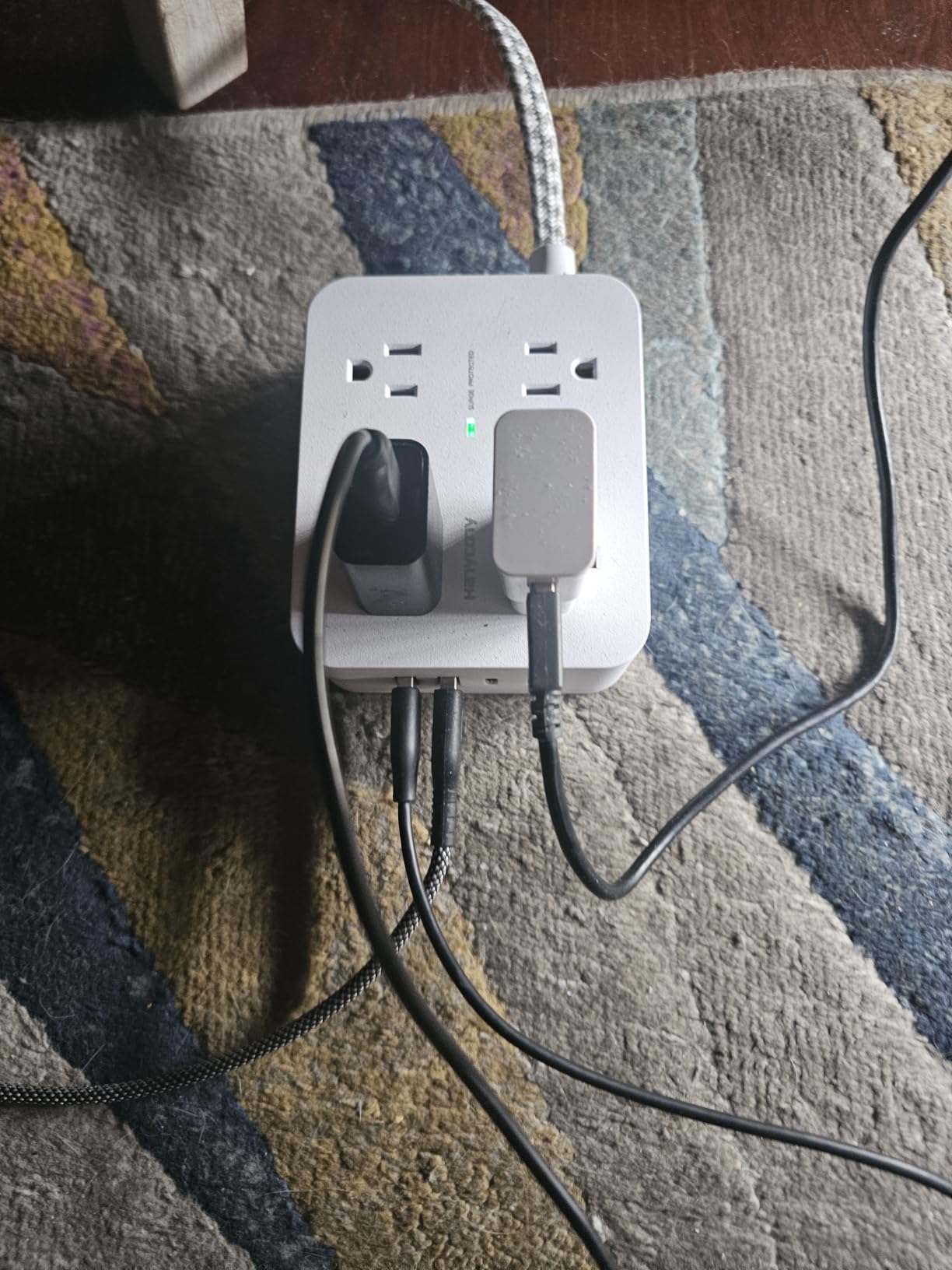 HANYCONY Surge Protector Power Strip, 1080J, 5 Ft Braided Extension Cord customer photo 2