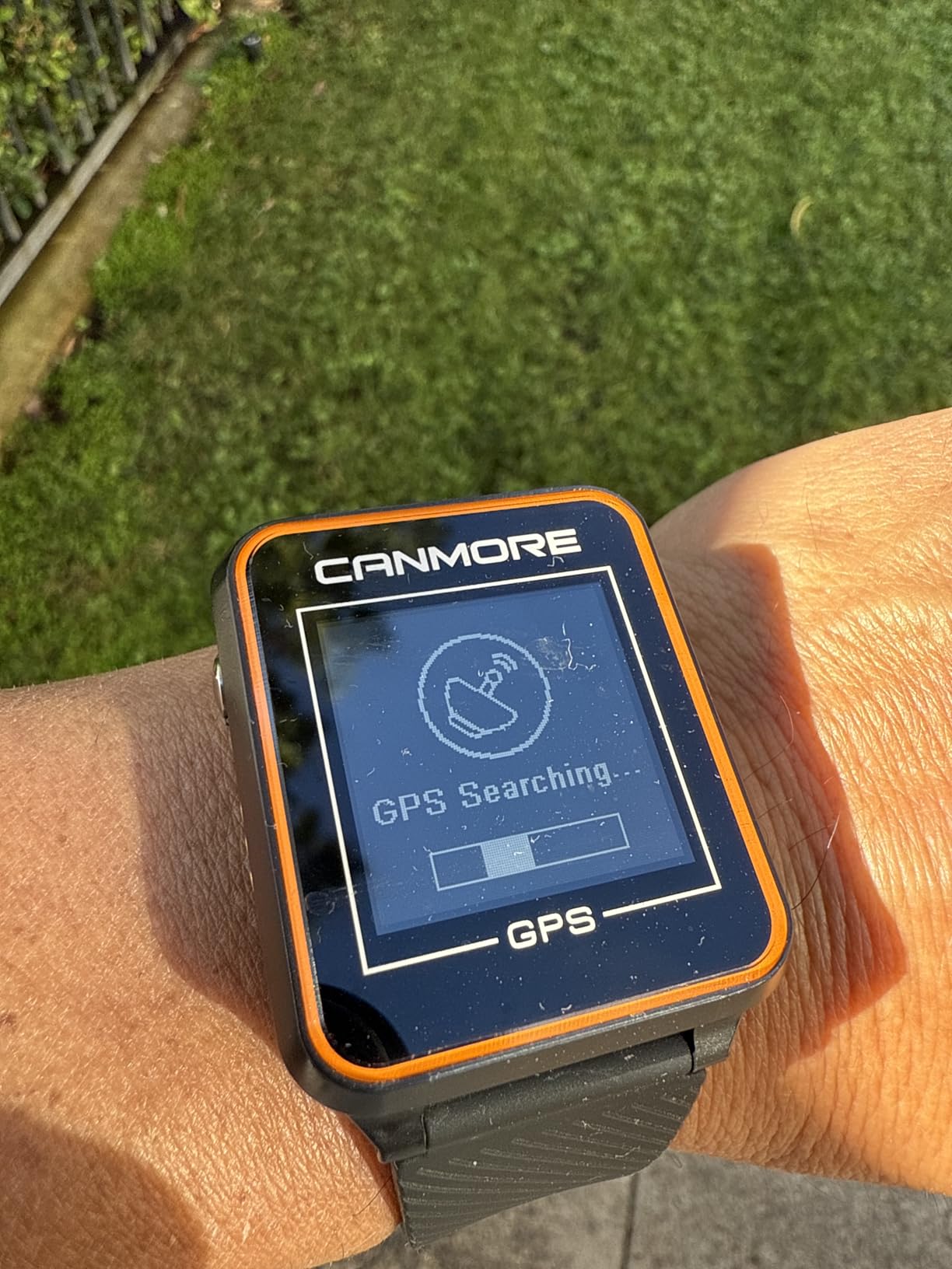 CANMORE TW353 Golf GPS Watch, Preloaded 41,000+ Worldwide Courses, Black/Gray/Turquoise customer photo 1