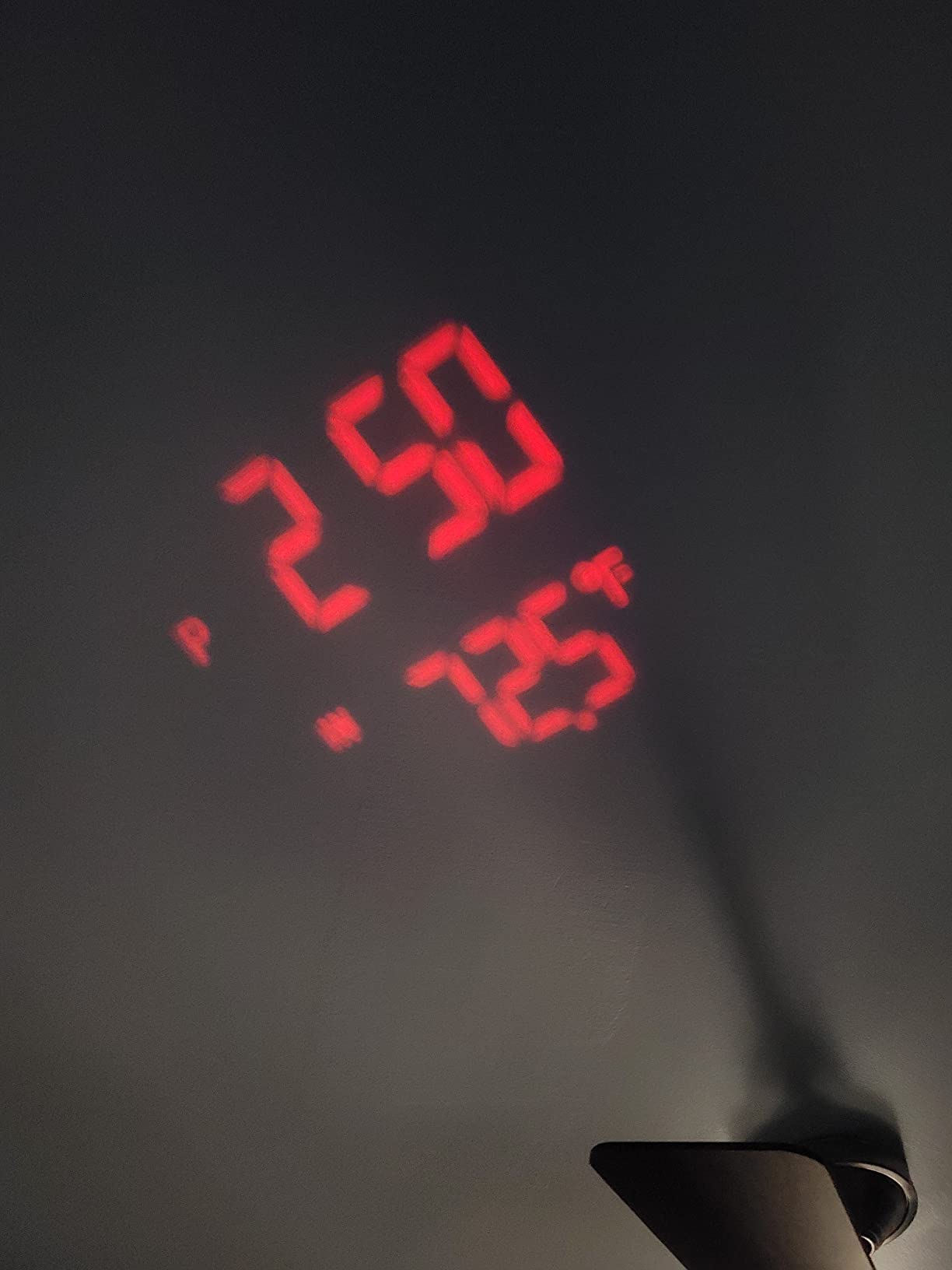 DR.PREPARE Projection Alarm Clock, Adjustable Projection Focus, Wireless Indoor Outdoor Temperature Humidity Monitor, 180 Projector, Snooze, Weather Forecast, Dual Alarms for Bedroom, Heavy Sleeper customer photo 2