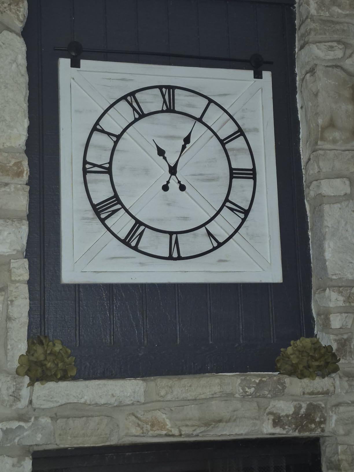 FLORA Large Farmhouse Wall Clock, Rustic Barn Door Wall Clocks for Living Room Decor, Battery Operated 29.5