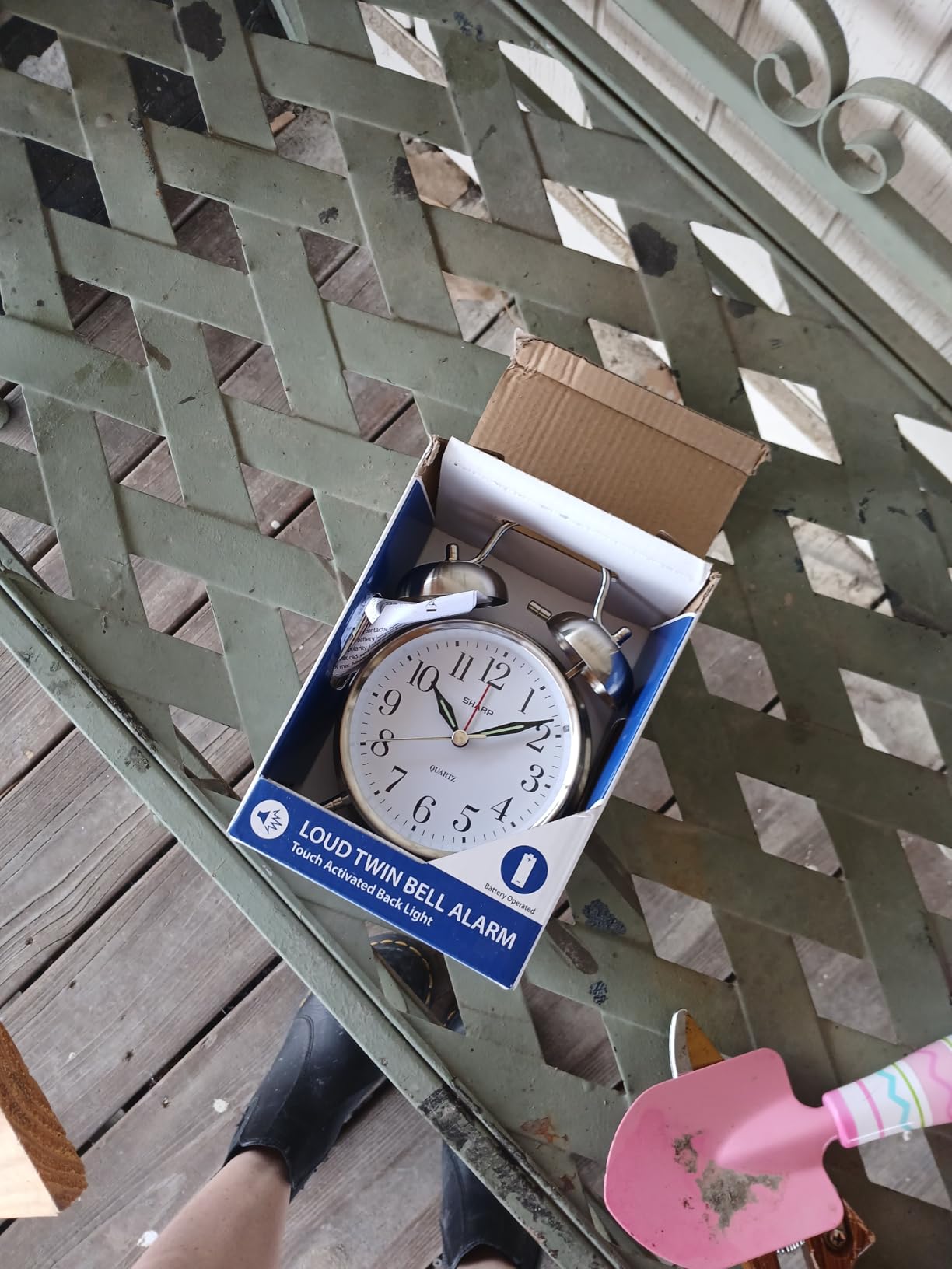 Sharp 4-Inch Twin Bell Alarm Clock for Heavy Sleepers, Cornflower Blue - Extra-loud metal bell alarm, quiet quartz movement, press-button backlight, rustic bronze accents, battery operated customer photo 2