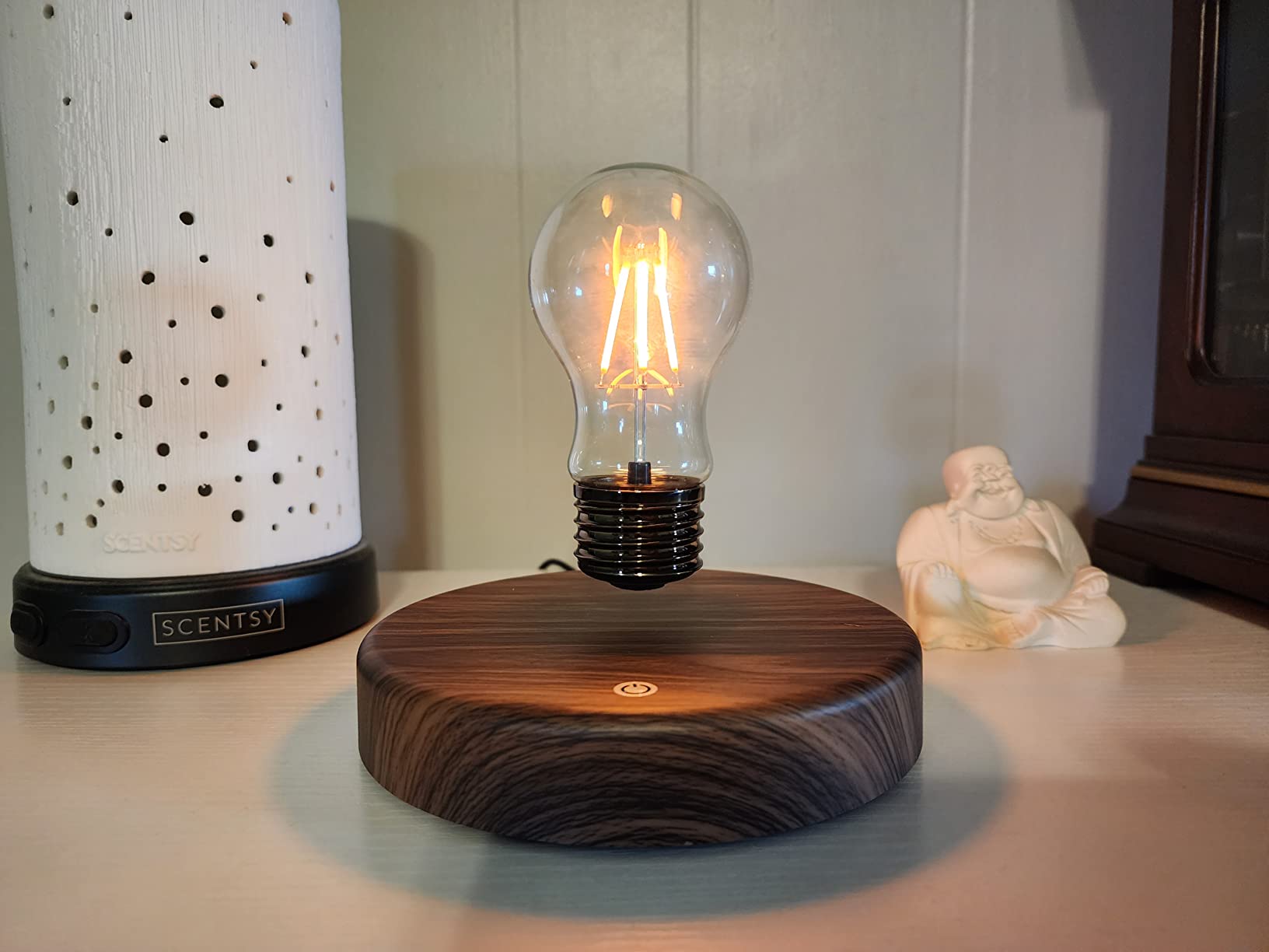 MOOCCI Levitating Bulb Lamp, Magnetic Floating Night Light for Desk Decor | Unique Valentine's Day Gift for Lovers, Cool Tech Gadget for Home Office, Christmas Birthday Present (Round Classic Bulb) customer photo 1