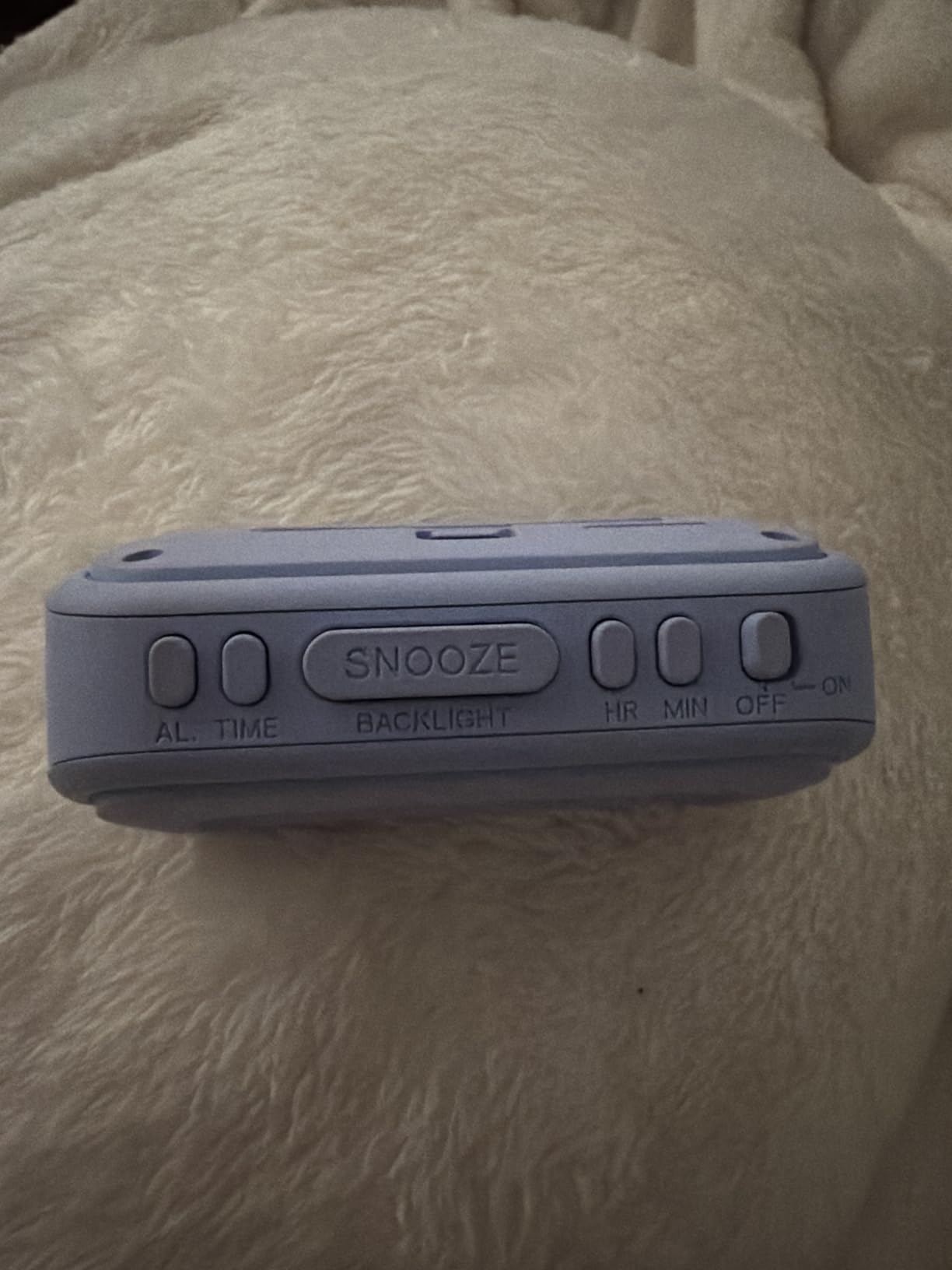 Sharp Battery Alarm Clock with Soft-Touch Case and Blue Backlight, Mint, Soft-touch rubberized case, Battery operated, Blue backlight on demand, Ascending alarm, Snooze, Easy to use customer photo 2