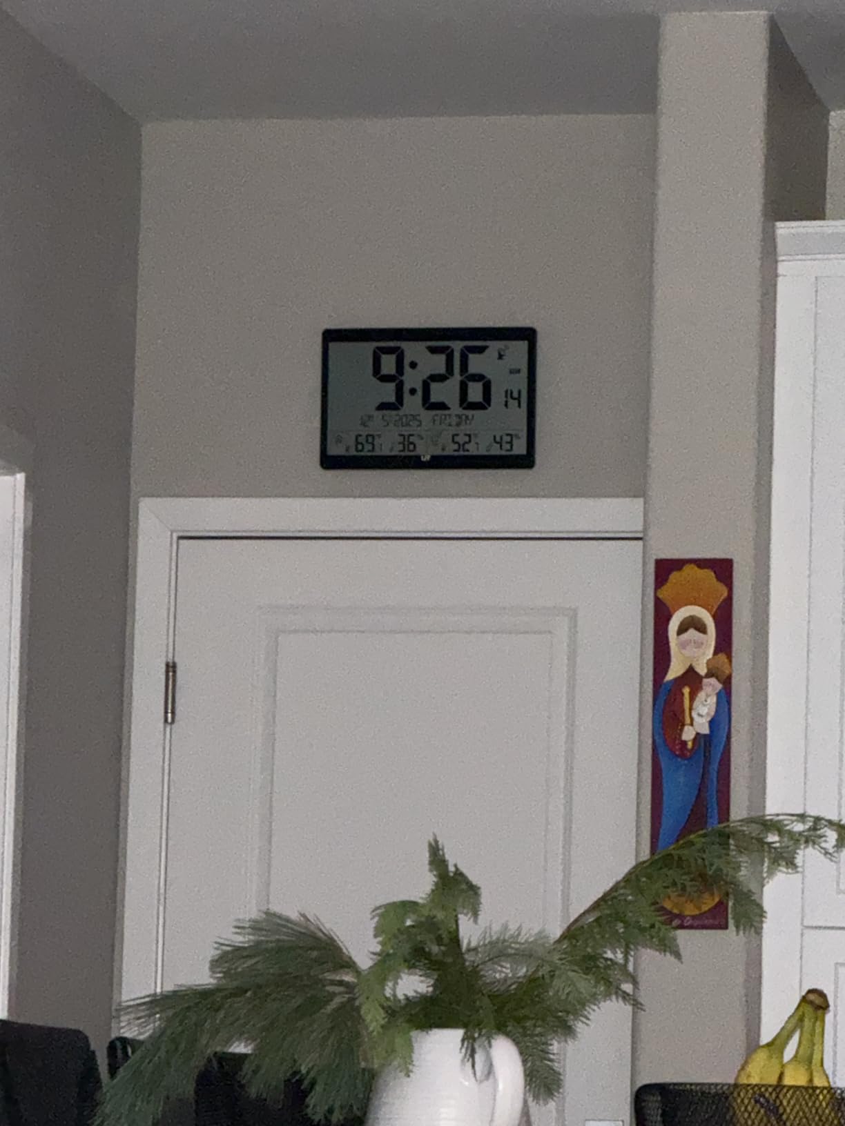 LFF Atomic Clock/Never Needs Setting, Digital Wall Clock with Indoor Outdoor Temperature & Humidity, Battery Operated, Wireless Outdoor Sensor, Atomic Wall Clock with 4.5