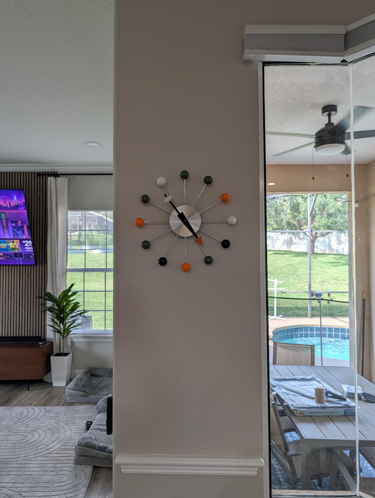 NUOVO 13 Inch Multicolor Mid Century Creative Silent Quartz Personality Funny Decorative Wall Clock for Kitchen customer photo 2