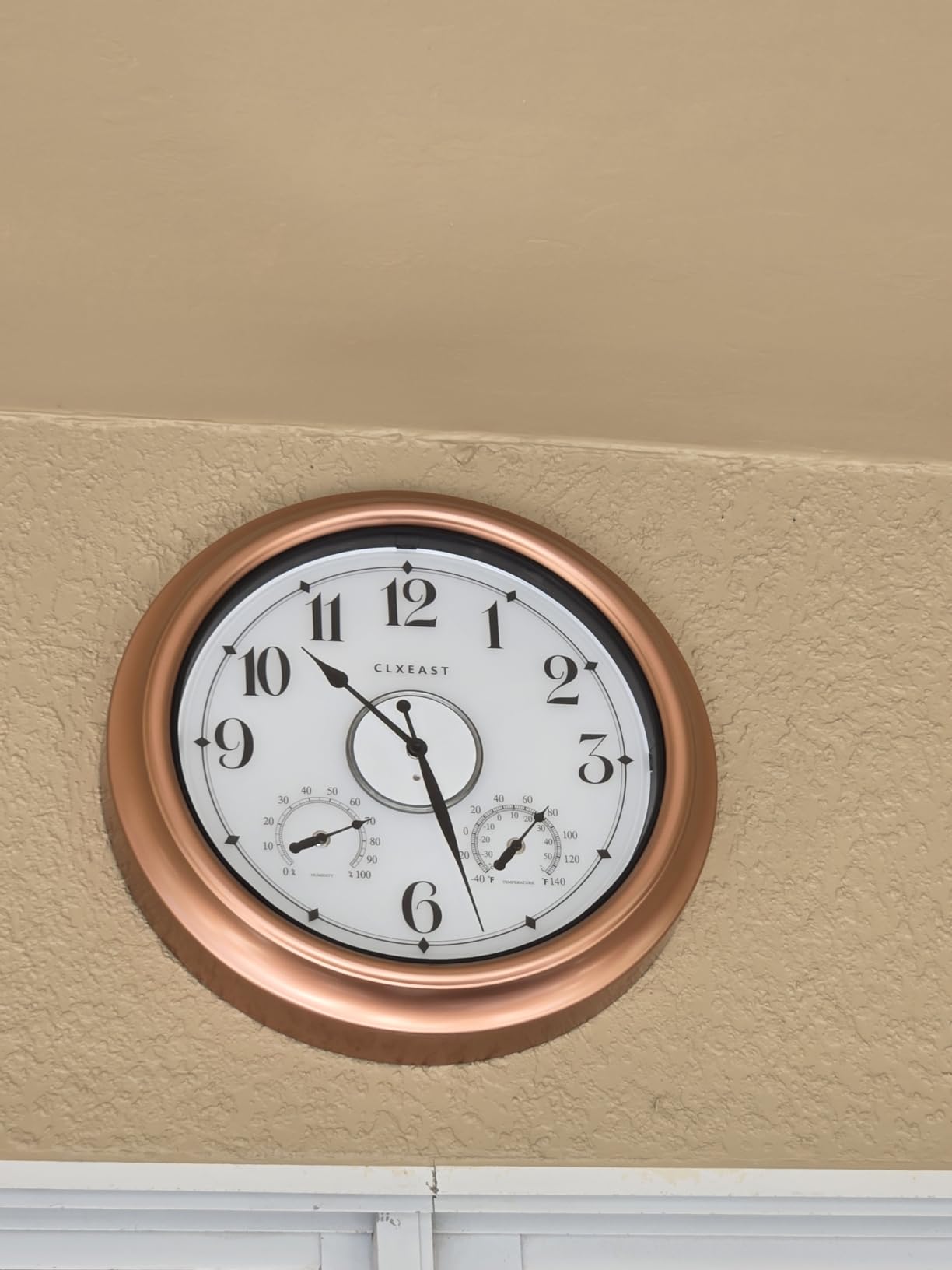 18 Inch Large Illuminated Outdoor Clocks Waterproof, Bronze Black | IP65 Weatherproof, Built In Thermometer & Hygrometer Combo, Accurate & Easy to Read for Patio, Pool & Home Decor customer photo 2