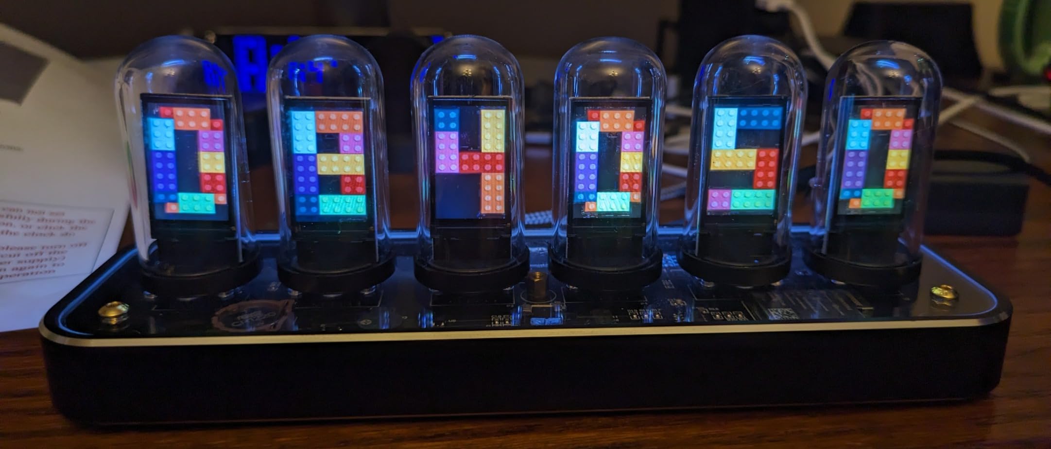 Nixie Clock, Imitation Glow Tube IPS Aluminum Alloy Base, Support Uploading Custom Pictures, 12/24 Hours Switch, 40 Kinds of Clock Style, Gesture Control, Creative Desktop Decoration, Black customer photo 2