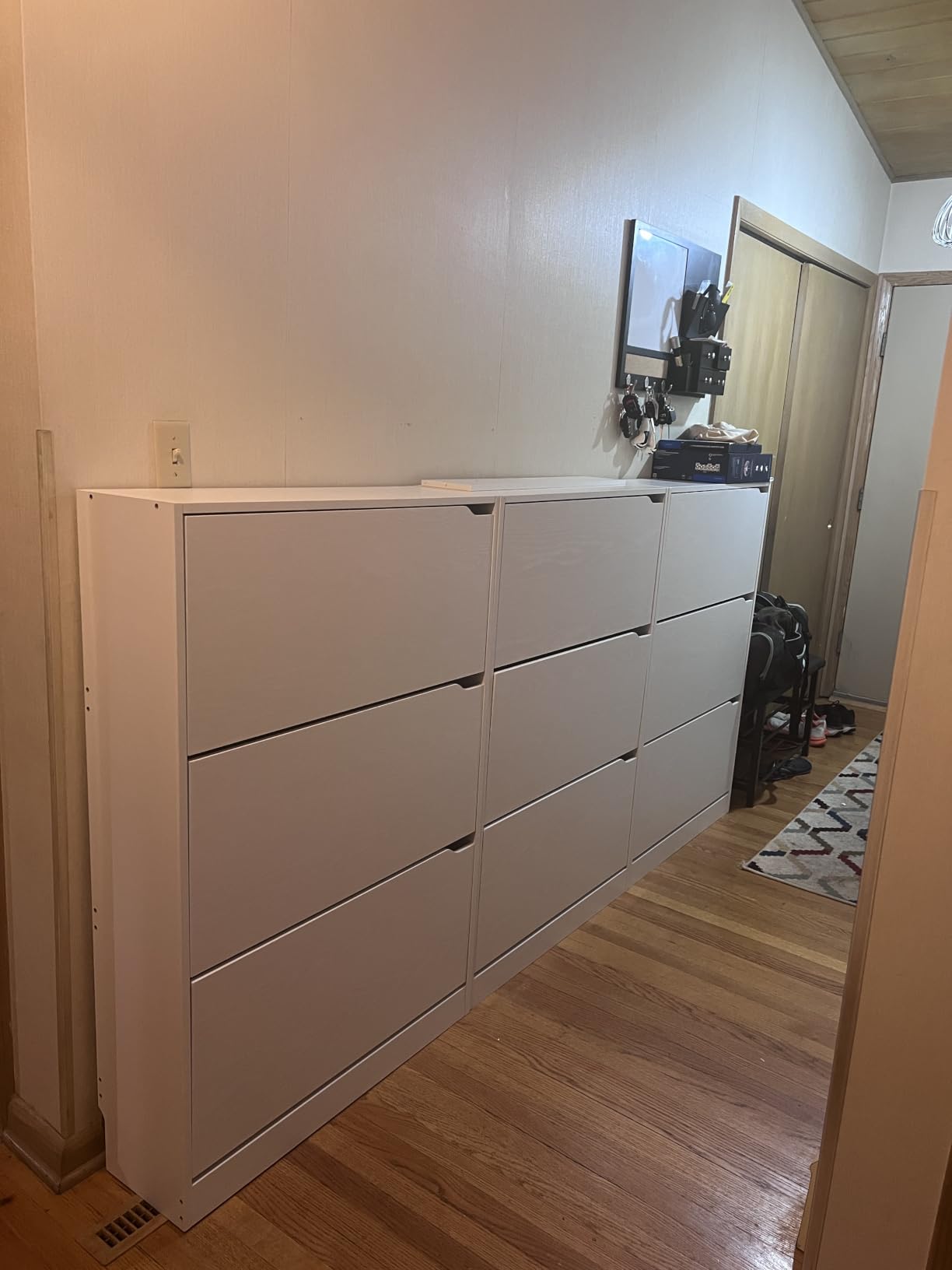 BORNOON Shoe Cabinet with 3 Flip Drawers, Hidden Wood Shoe Cabinet,Freestanding Shoe Storage Cabinet for Entryway Hallway.White. 47.2