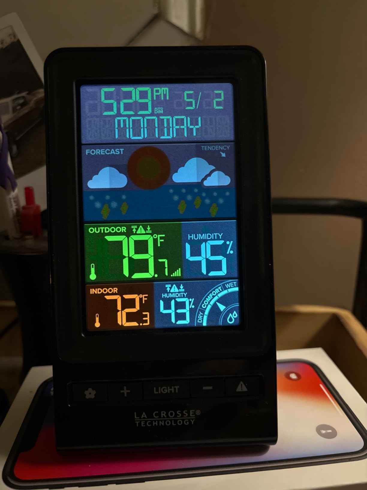 La Crosse Technology 308-1415C Digital Multi-Color Wireless Forecast Station customer photo 1