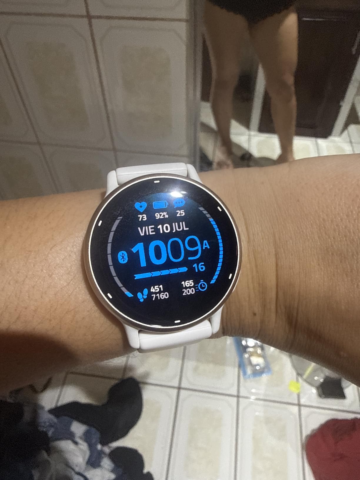 Garmin vívoactive® 5, Health & Fitness GPS Smartwatch, 42mm, Ivory | 24/7 Health Monitoring, Built-In Sports Apps, Sleep Coach, Body Battery™ Energy Monitoring customer photo 2