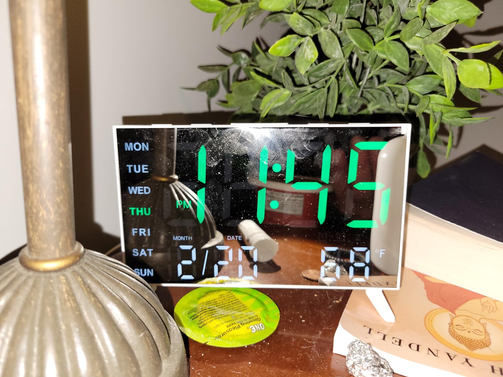 Alarm Clocks for Bedrooms, Small Digital Clock, LED Mirror Alarm Clock with USB Ports, Desk Clock for Kids, Dual Alarms, Snooze, 4 Levels Brightness, 12/24H (Grey) customer photo 1