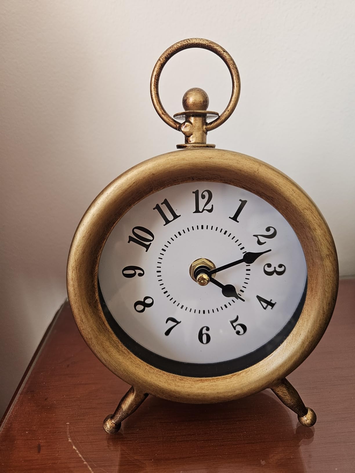 EMAX HOME Vintage Small Table Clock on Stand, Decorative Desk and Shelf Clock Farmhouse Mantel Non-Ticking Clock Rustic Metal Frame with Antique Gold Finish 9.3 Inch customer photo 1