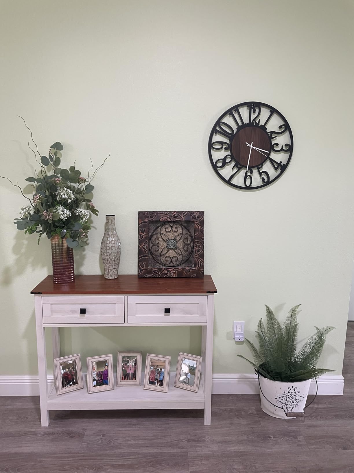 Large Wall Clock for Living Room Decor, 24 Inch Non Ticking Silent, Battery Operated Modern Vintage Oversized Wall Clock customer photo 2