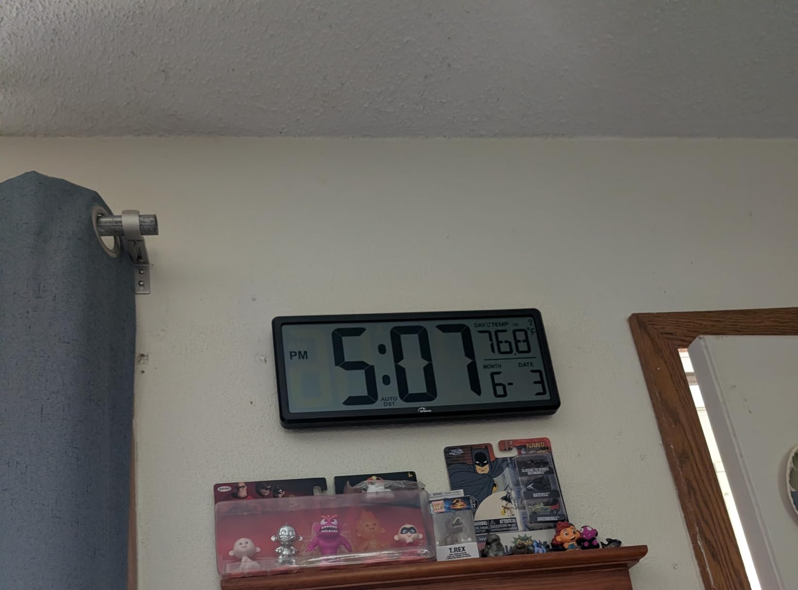14.5'' Atomic Digital Wall Clock Battery Operated with Backlight | Large Display with Temperature and Date, Easy to Read and Set, Auto DST, 4 Time Zone customer photo 1