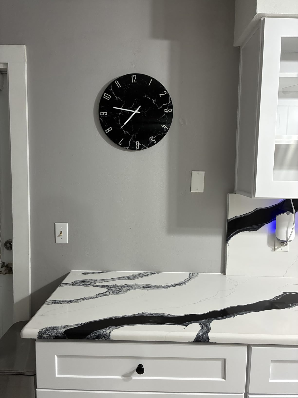 Round Marble Battery Wall Clock Modern 14 Inch | White Minimalist Wall Clock for Kitchen Bedroom Office Living Room Quartz Glass Silent Clock for Wall customer photo 1