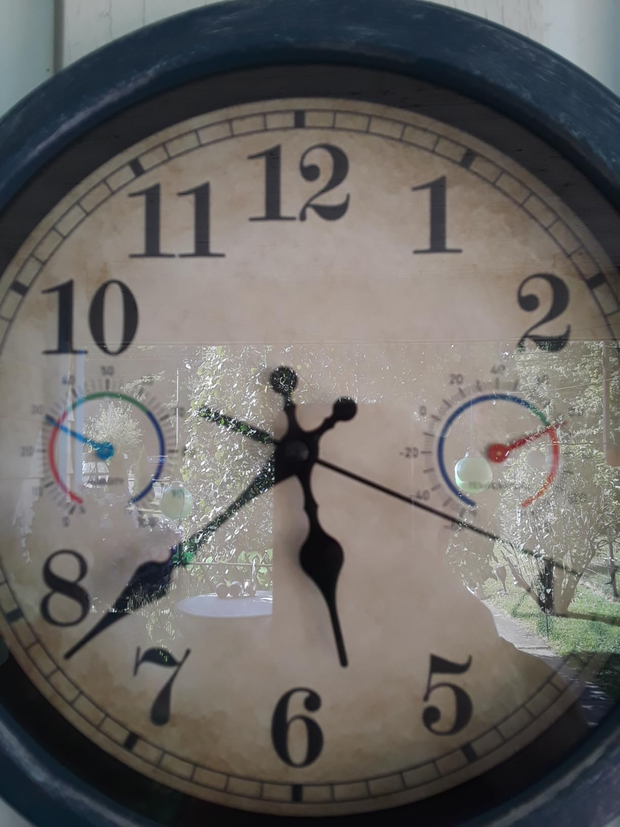 12 Inch Outdoor Clock with Thermometer and Hygrometer Combo, Waterproof Indoor Outdoor Wall Clocks for Patio, Pool, Garden, Bathroom Decor - Blue customer photo 1