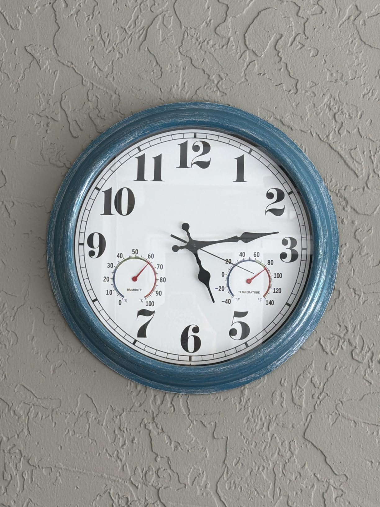JENLYSTIME 13 Inch Outdoor Clock, Waterproof and Silent, with Thermometer and Hygrometer, Large Numbers for Easy Reading, Perfect for Home, Office, Bedroom, Kitchen, Porch, Garden, Pool (Silver) customer photo 1