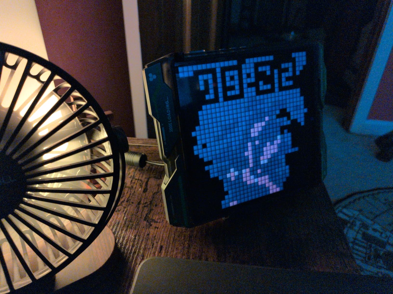 Govee Gaming Pixel Light, LED Panel with Real-time Info Display | 150+ Scene Modes & DIY Options, Smart Pixel Lights (Wi-Fi Only), Works with Alexa, Ideal for Game Room Decor, 32x32 Pixels customer photo 2