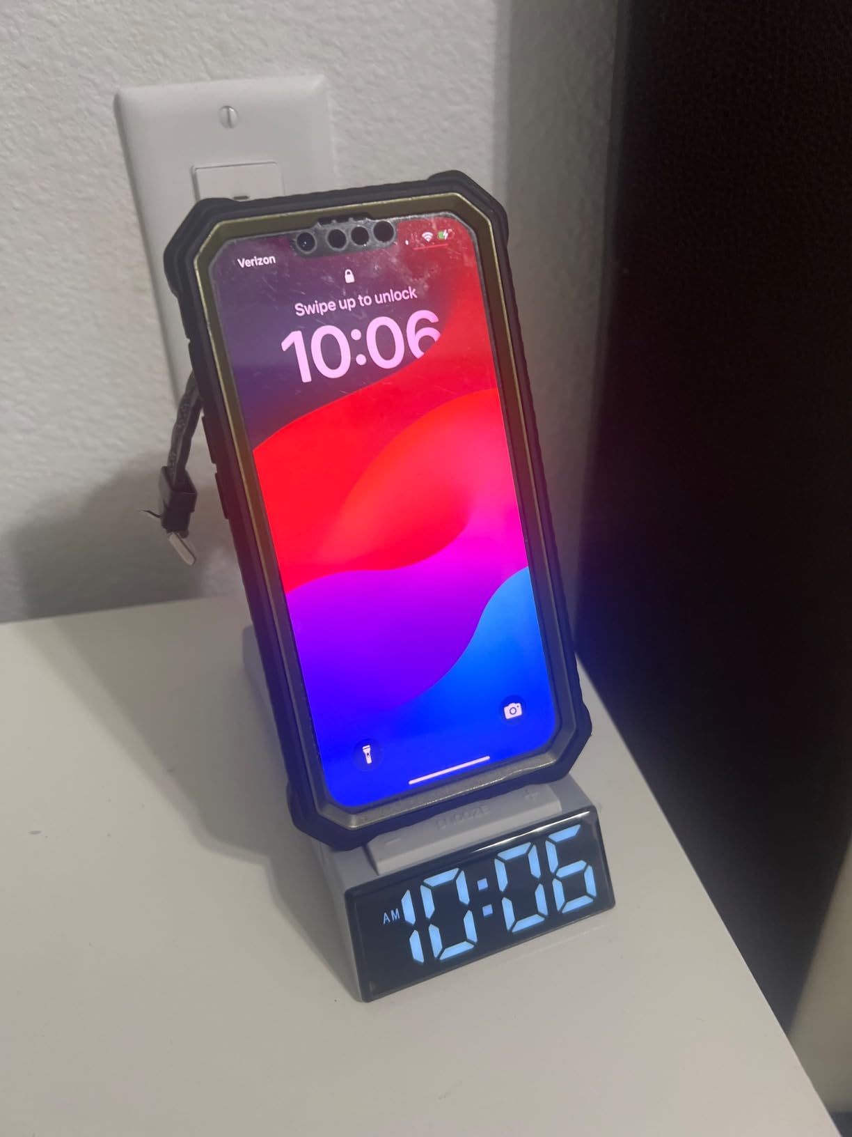 ANJANK 4 in 1 Wireless Charging Station Alarm Clock, Charging Dock for Apple Devices, Charger Stand for iPhone 17 Air 16 15 14 13 12 Series for Apple Watch 11 10 9 8 7 6 5 UItra/SE & AirPods, Dimmable customer photo 1