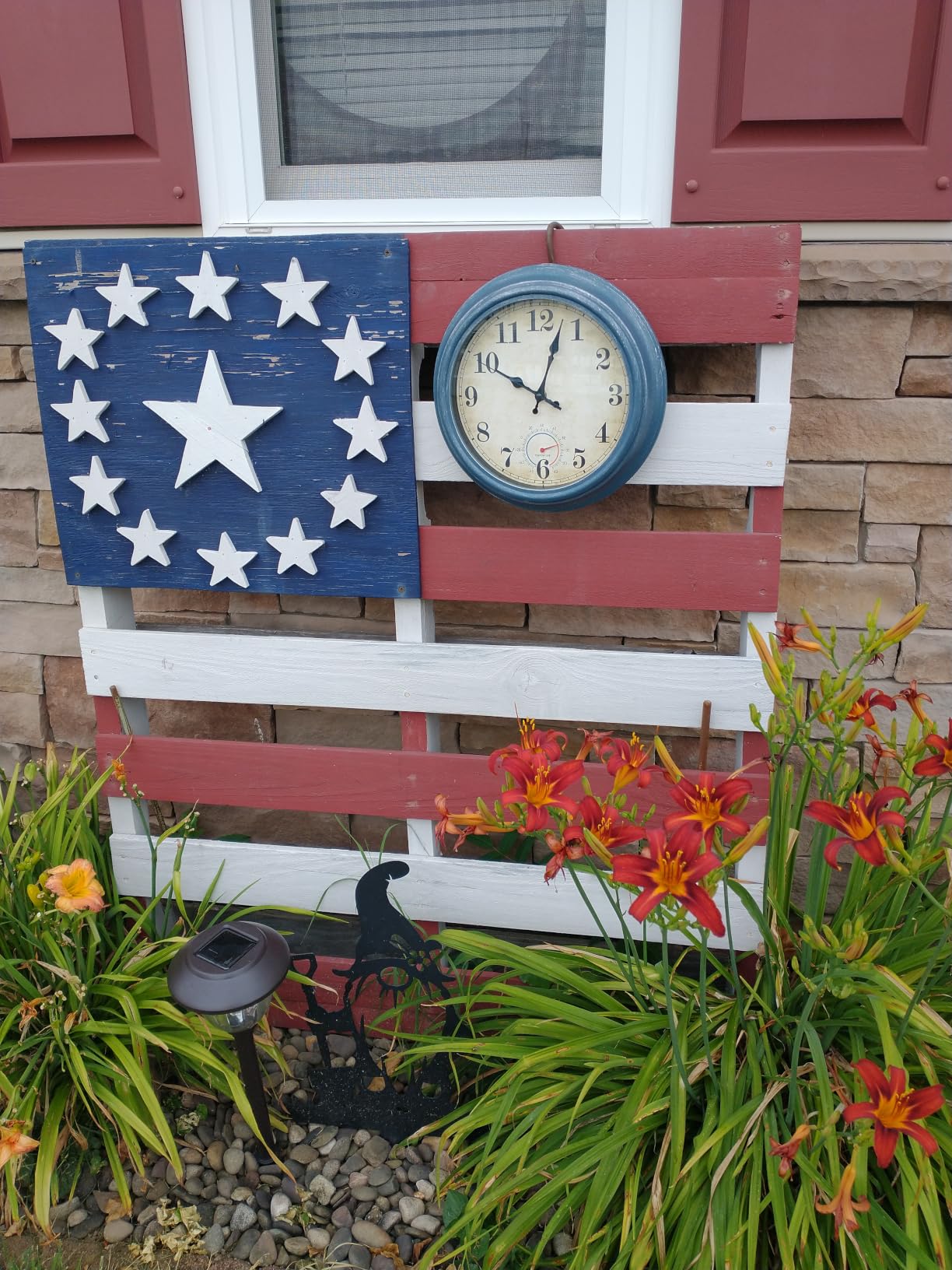Outdoor Clocks Waterproof with Thermometer Combo Vintage Rustic Wall Clock for Patio Pool Bathroom Kitchen (8 Inch, Bronze) customer photo 2