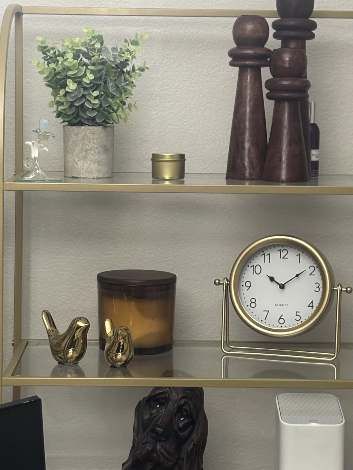 EMAX HOME Small Gold Desk and Shelf Clock, 6.9*5.9 Inch Retro Elegant Tabletop Clock with Glass Cover, Silent Non-Ticking Battery Operated Decorative Clock for Living Room, Office, Bedroom, Gift Idea customer photo 1