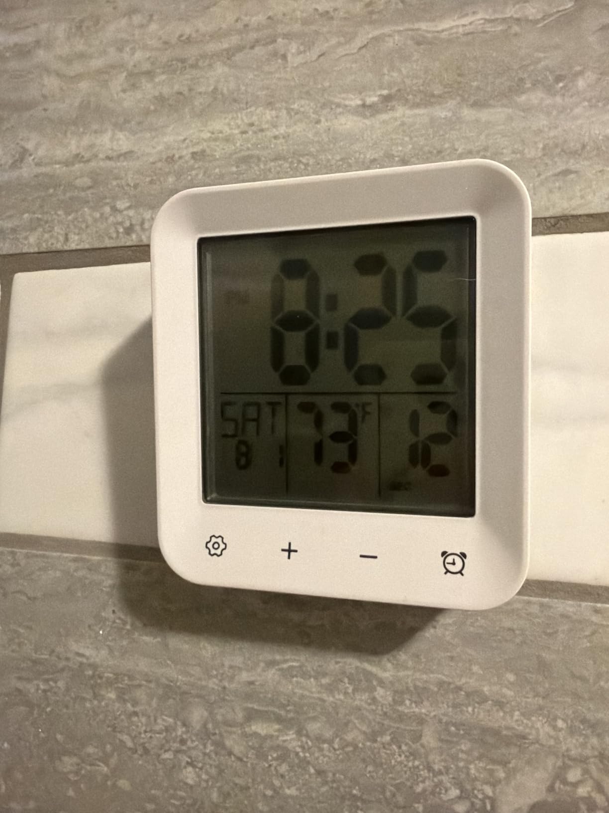 XINKORA Waterproof Shower Clock with Timer, Bathroom Wall Clock Displaying Temperature, Date & Day, Battery Operated LCD Digital Clock for Bath, Kitchen (White) customer photo 1